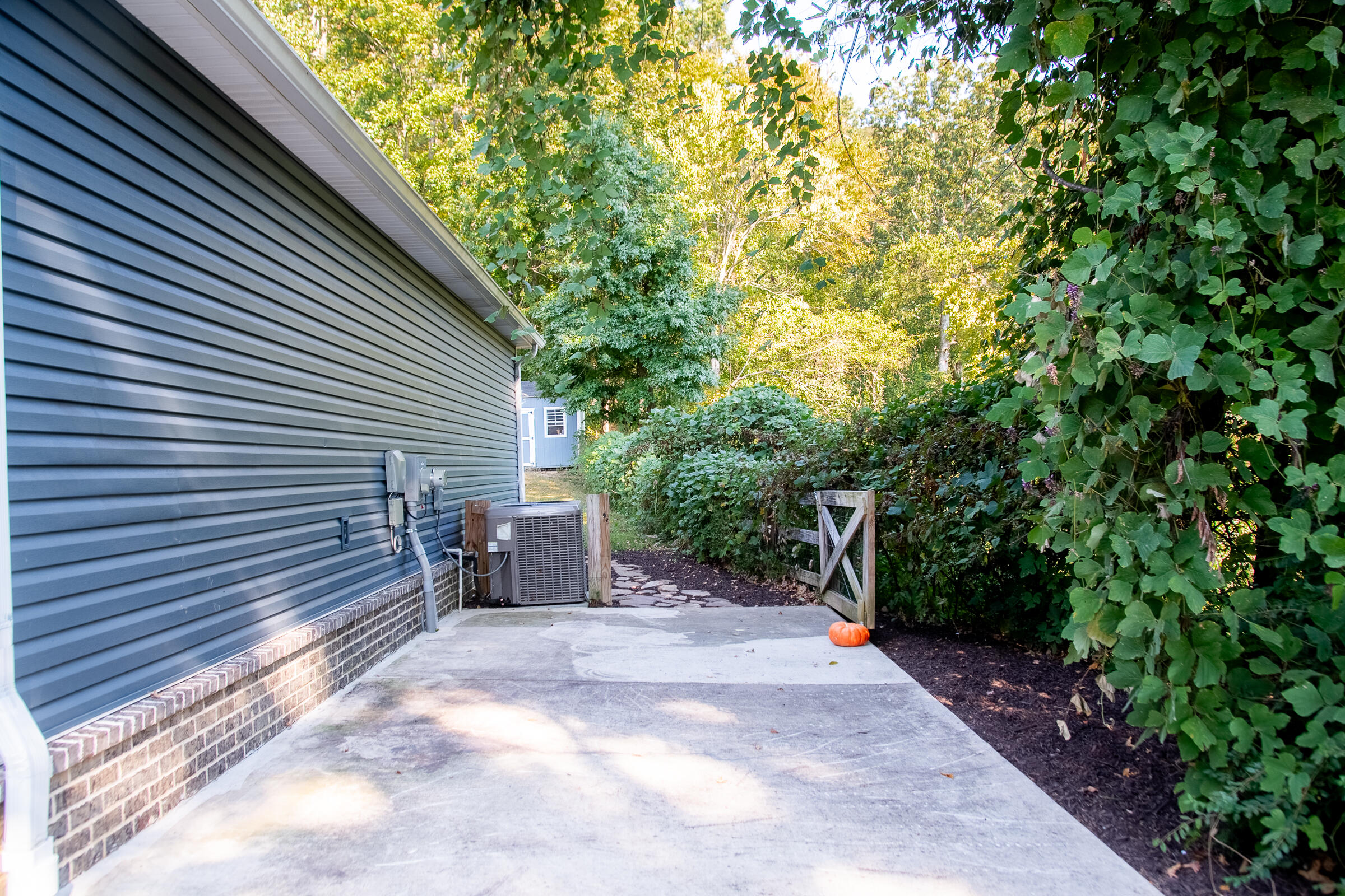 3837 Mountain Top Road