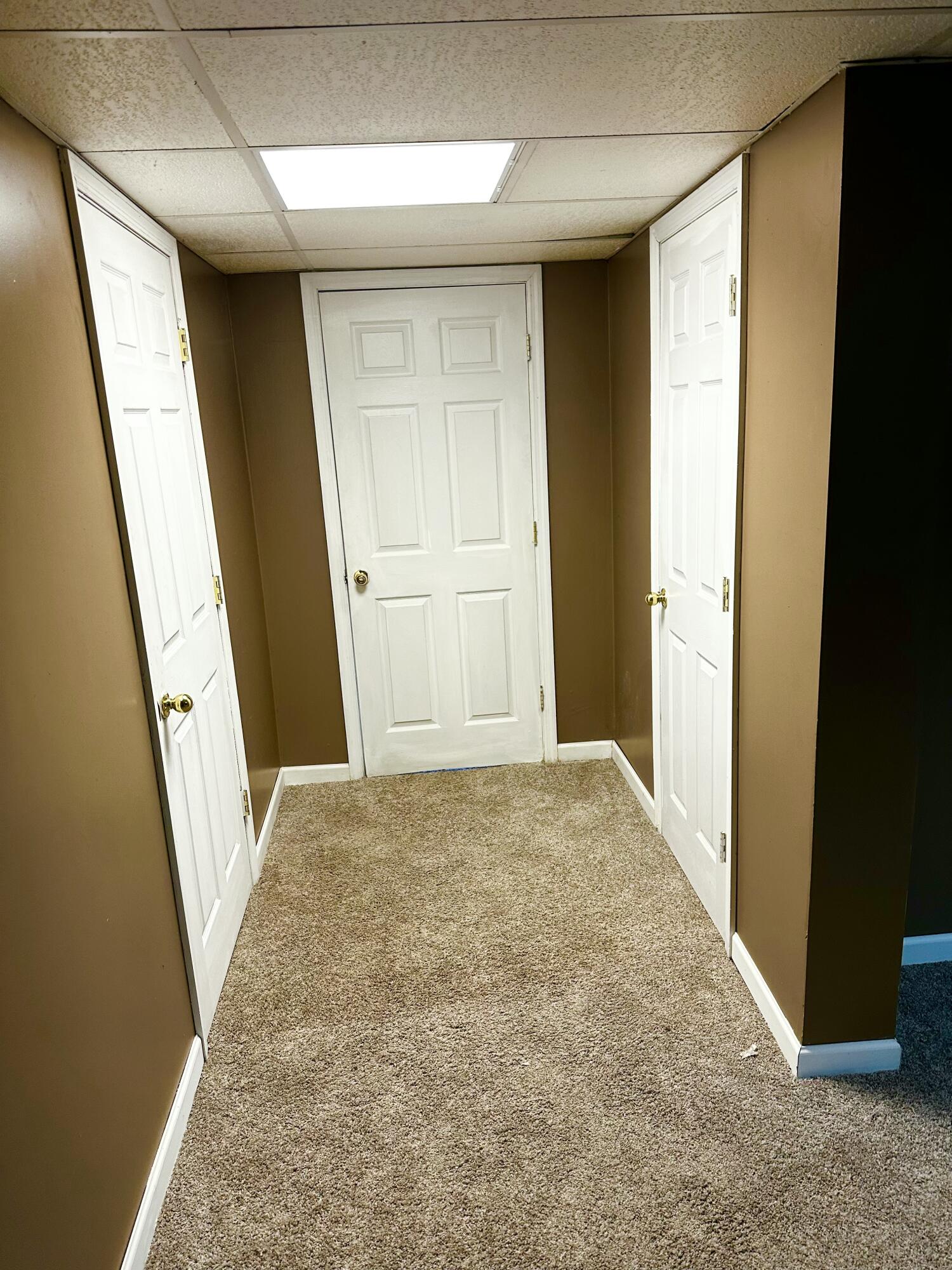 923 Crest Drive