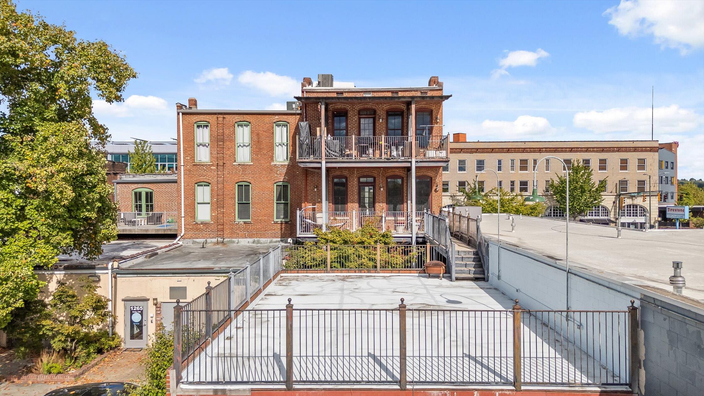 1269 Market Street