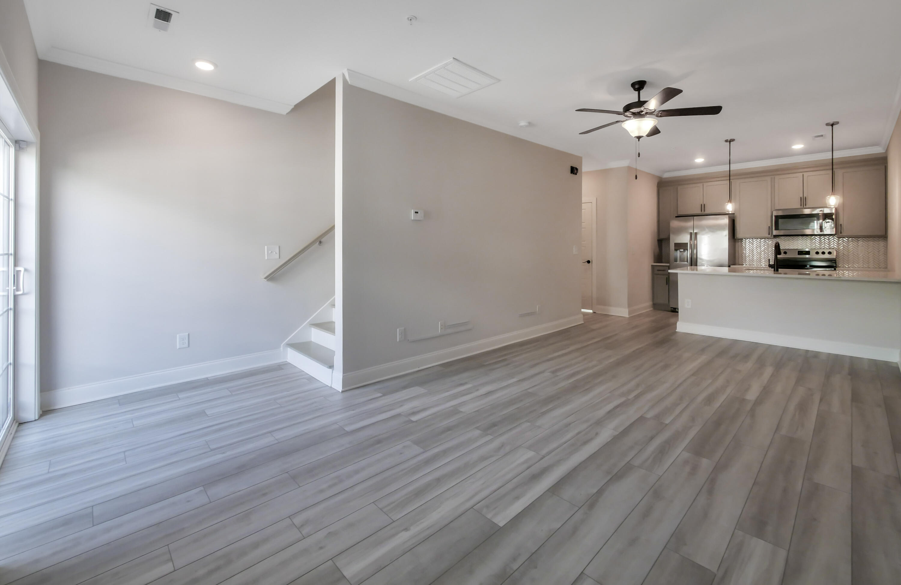 122 E 19th Street