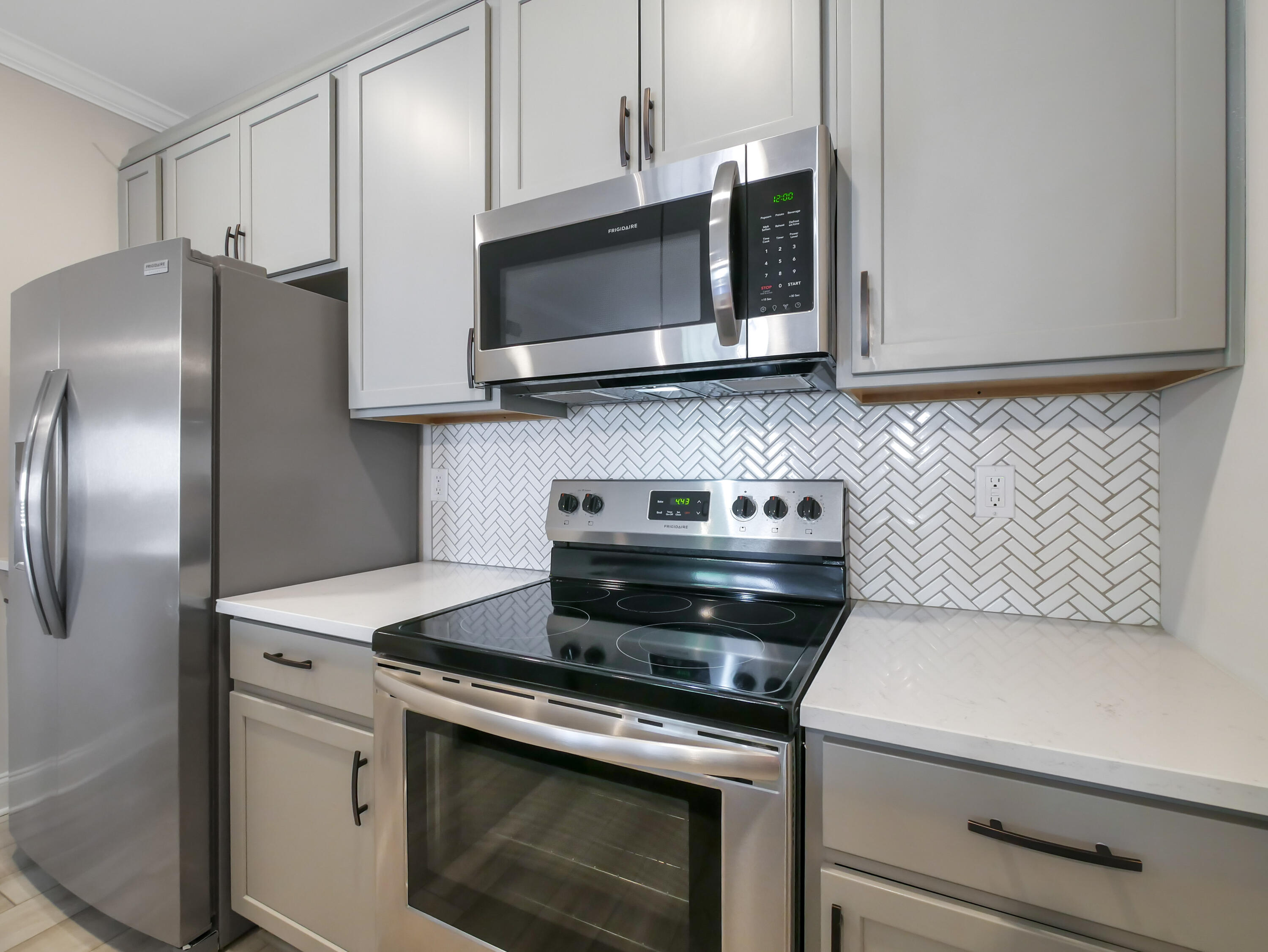 122 E 19th Street