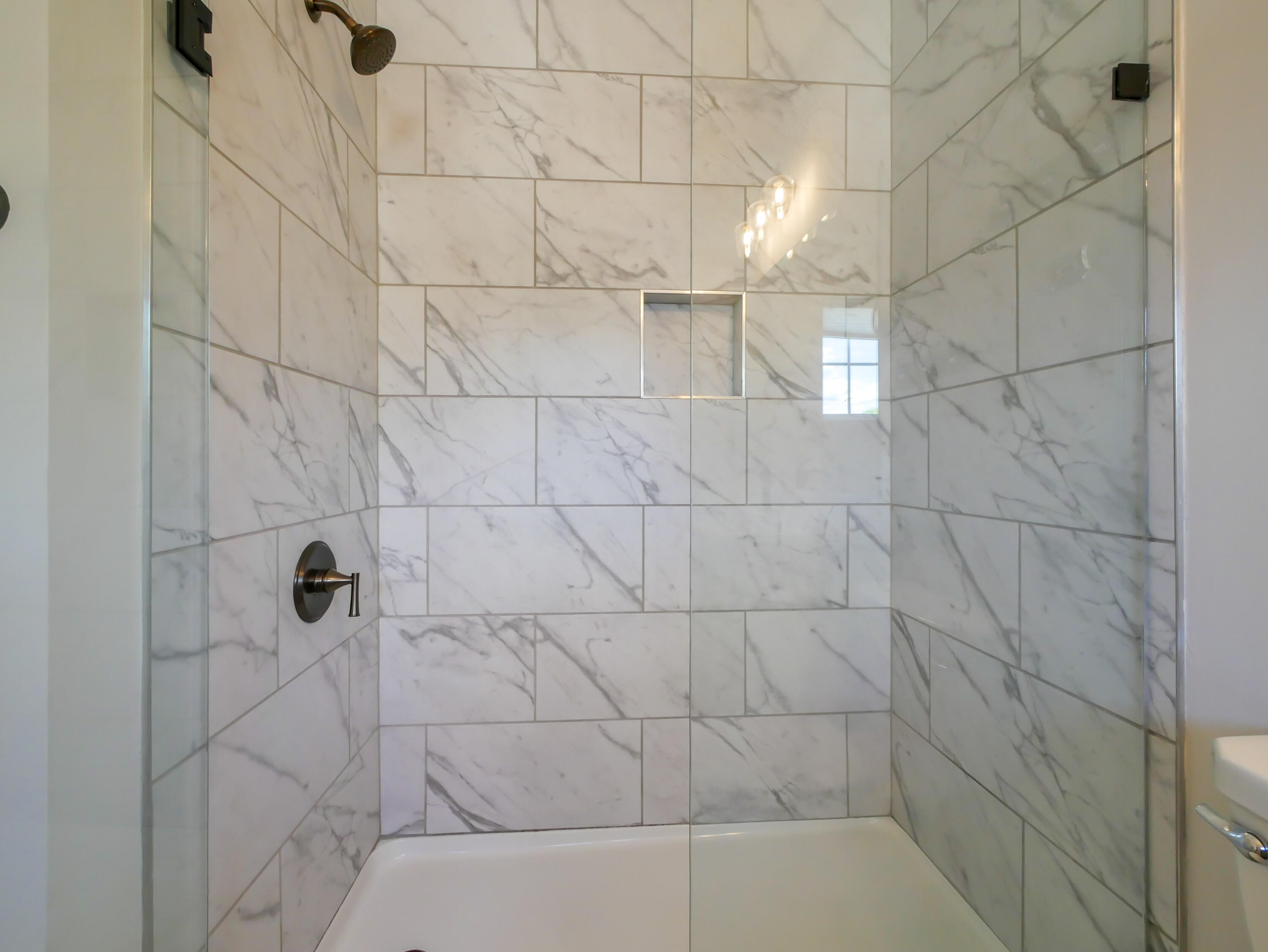 122 E 19th Street