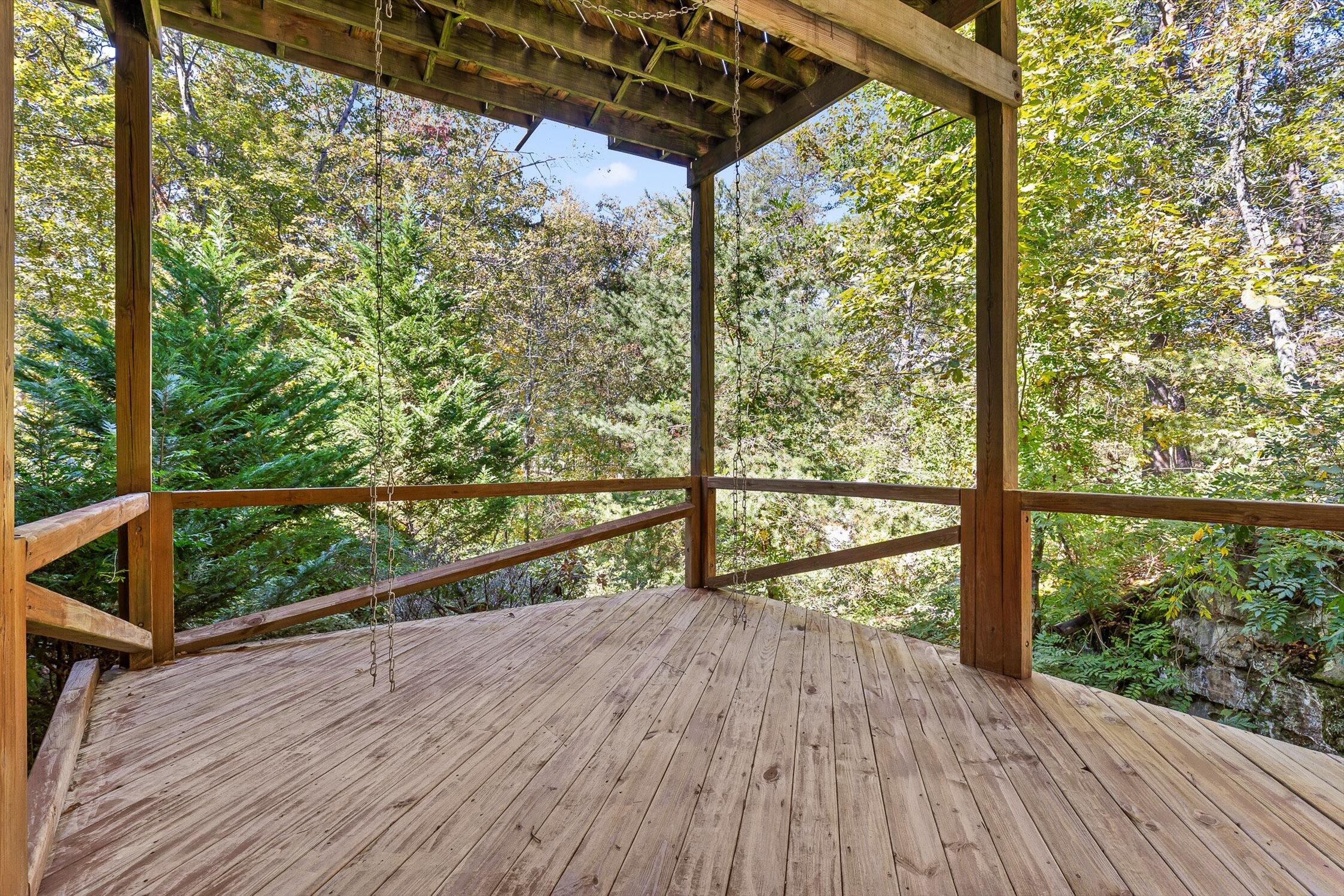 4 S Bluff Road, Chattanooga