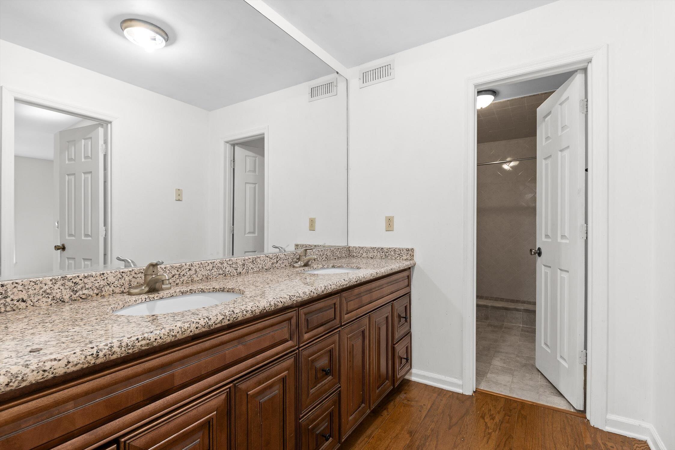 4 S Bluff Road, Chattanooga