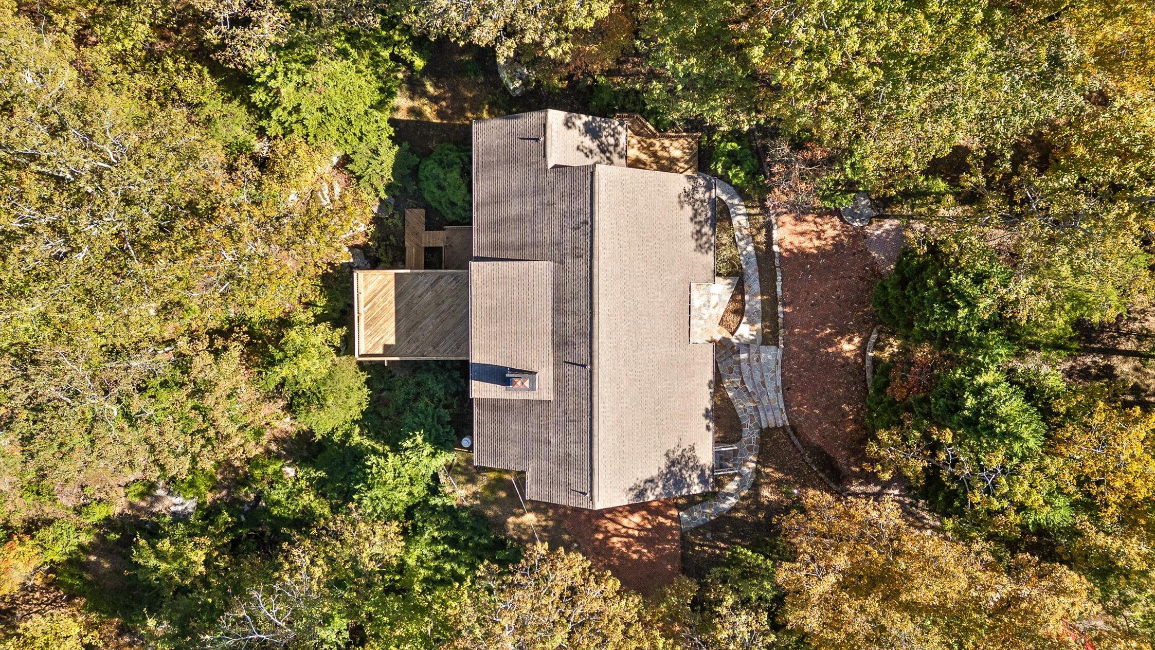4 S Bluff Road, Chattanooga
