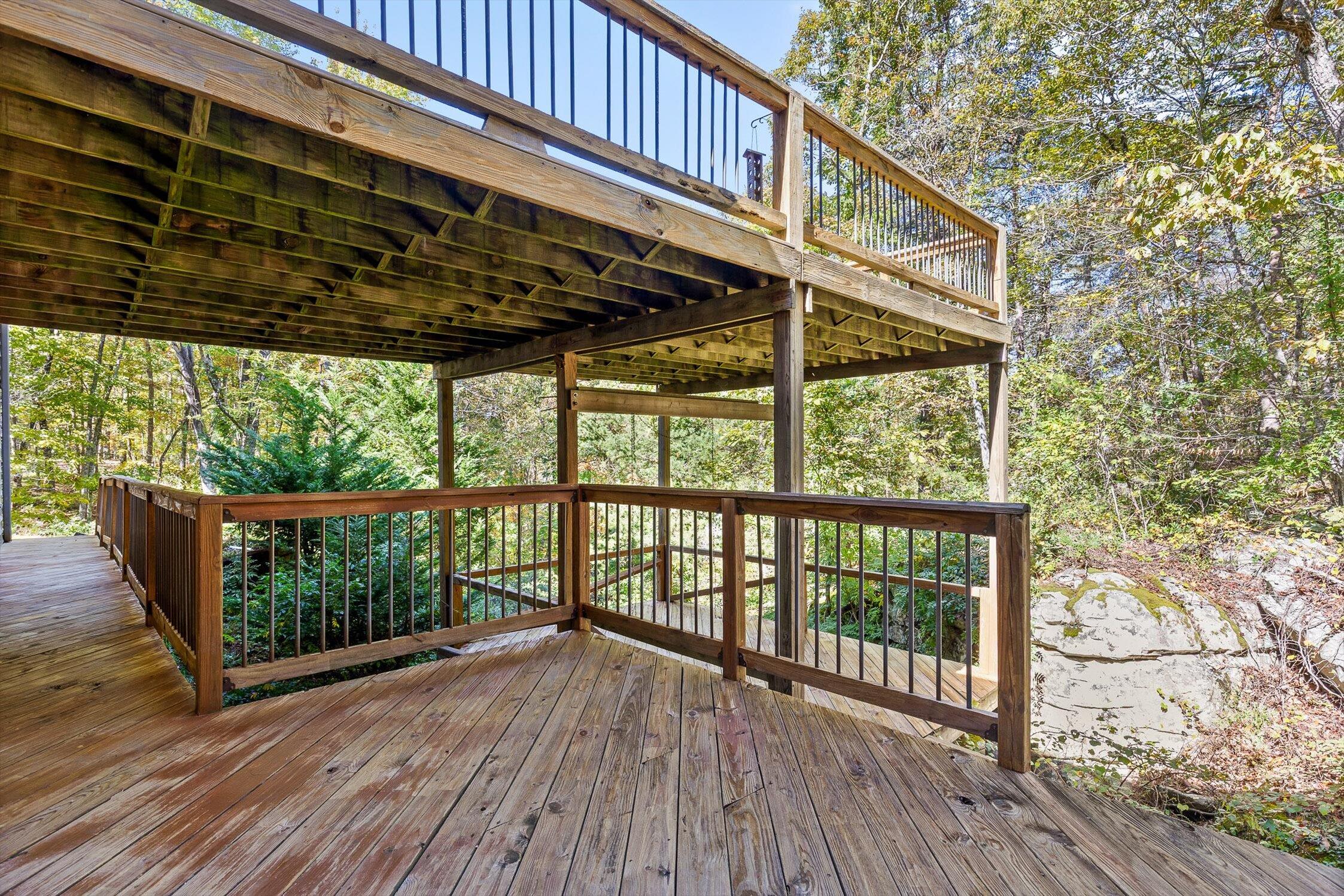 4 S Bluff Road, Chattanooga