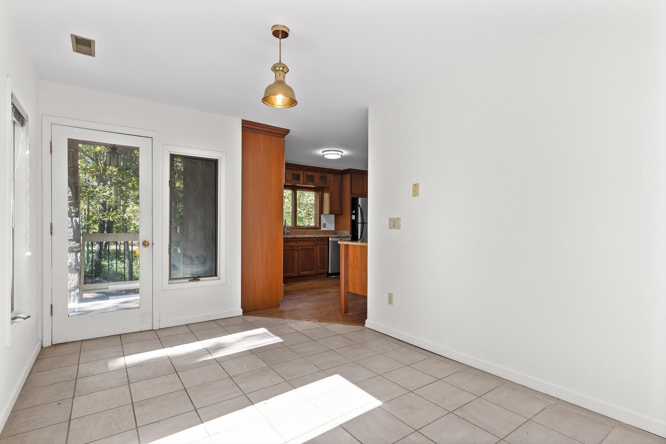 4 S Bluff Road, Chattanooga