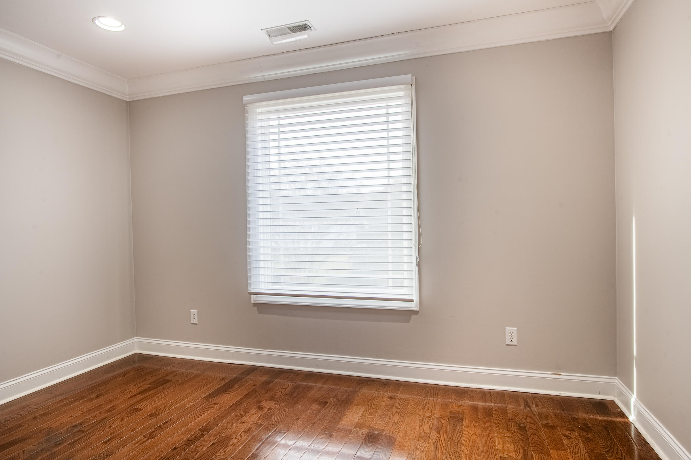 7424 Miss Madison Way