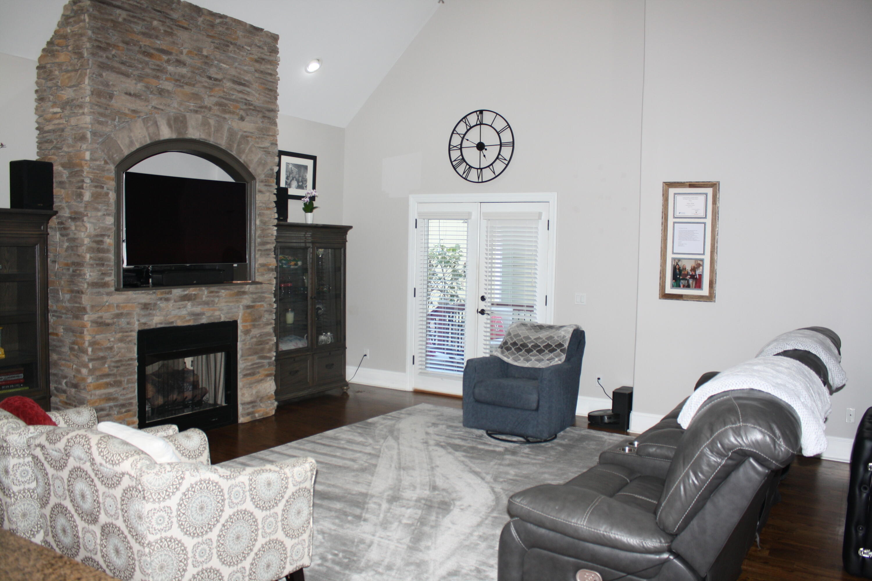 7424 Miss Madison Way