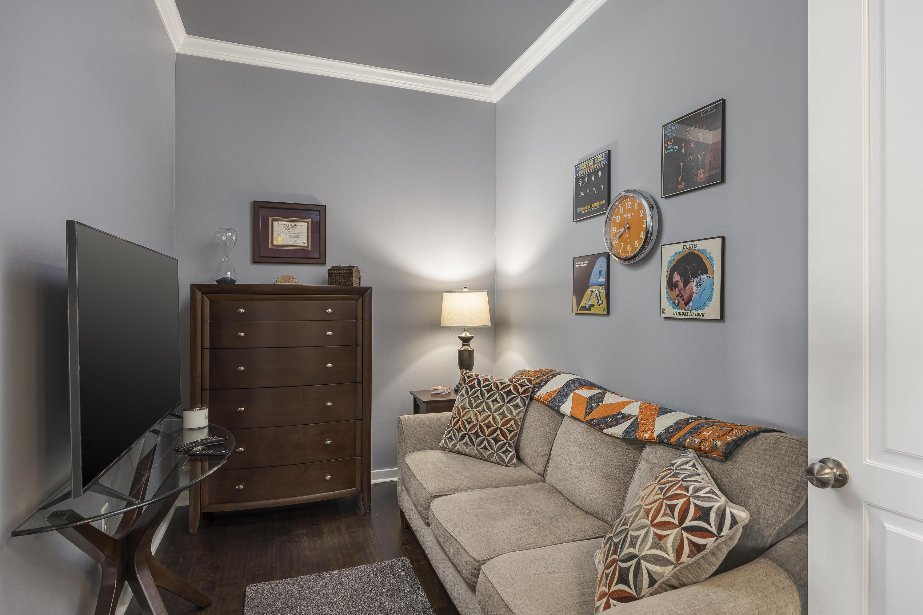 200 Manufacturers Road, Apt 348