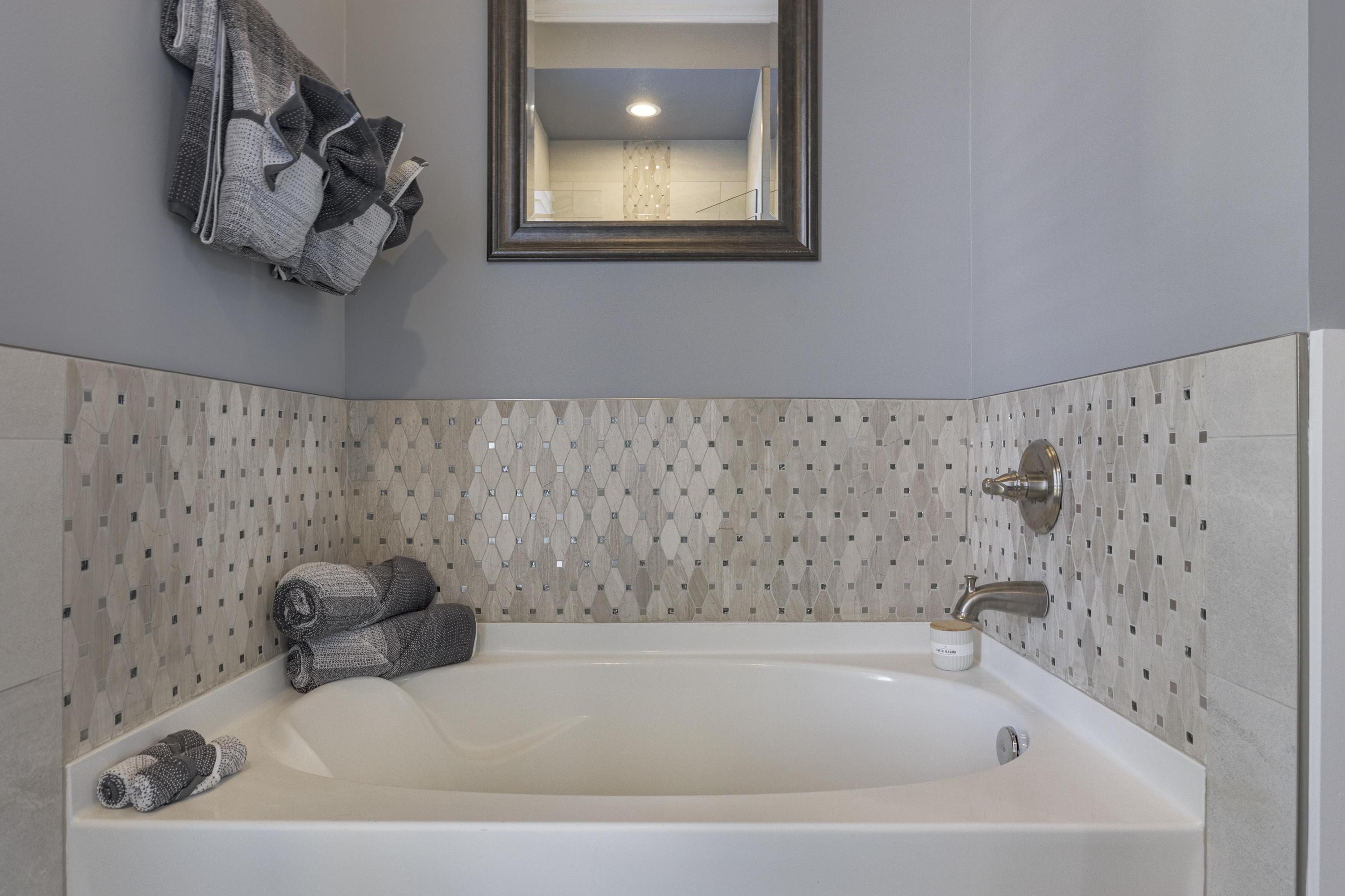 200 Manufacturers Road, Apt 348