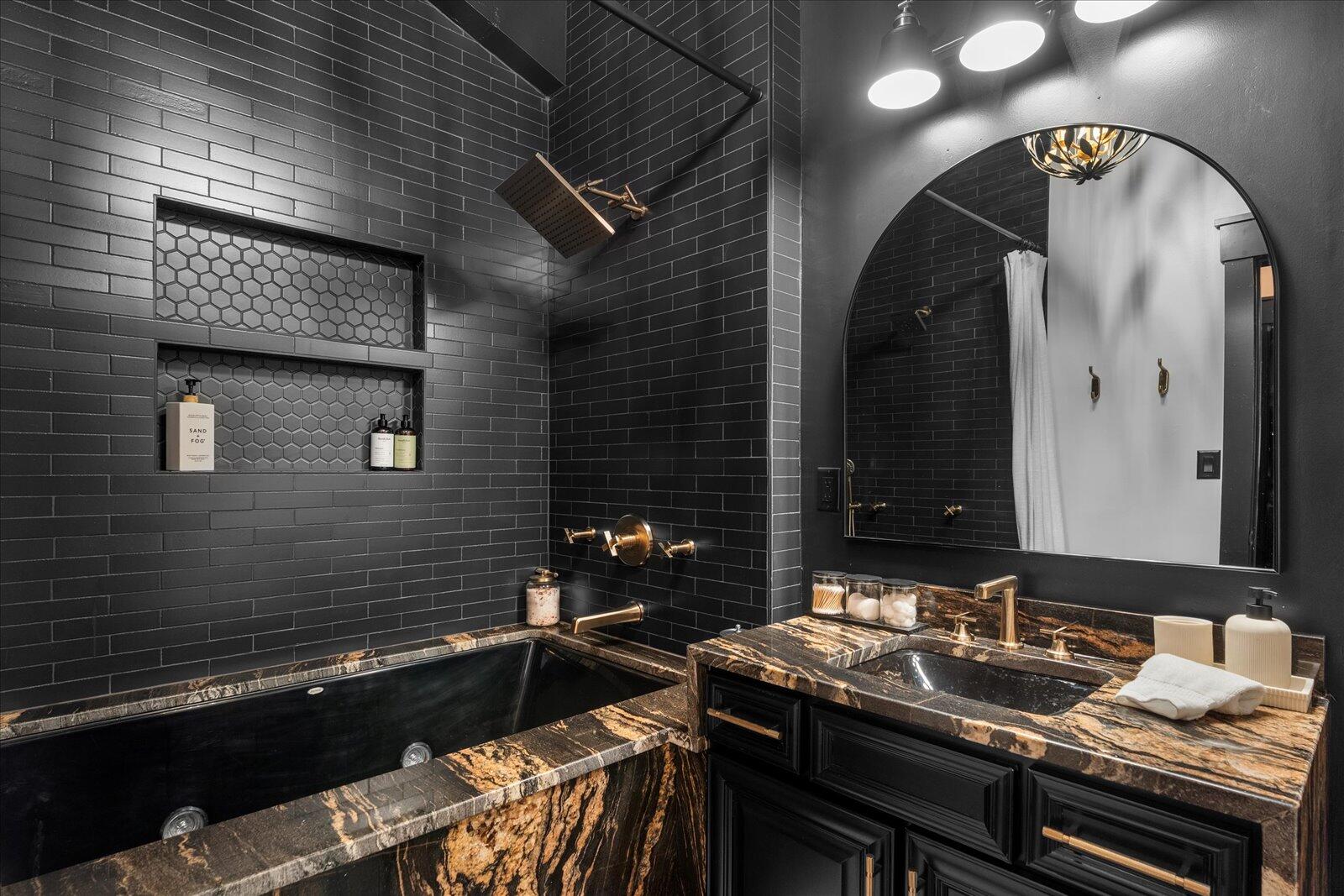 1301 Market Street, 306