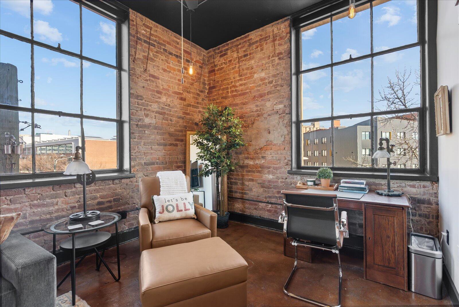 1301 Market Street, 306