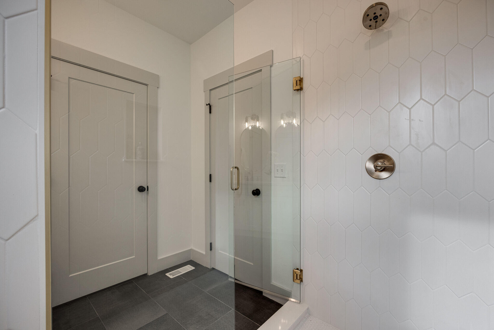 899 Cherokee Boulevard, # 125