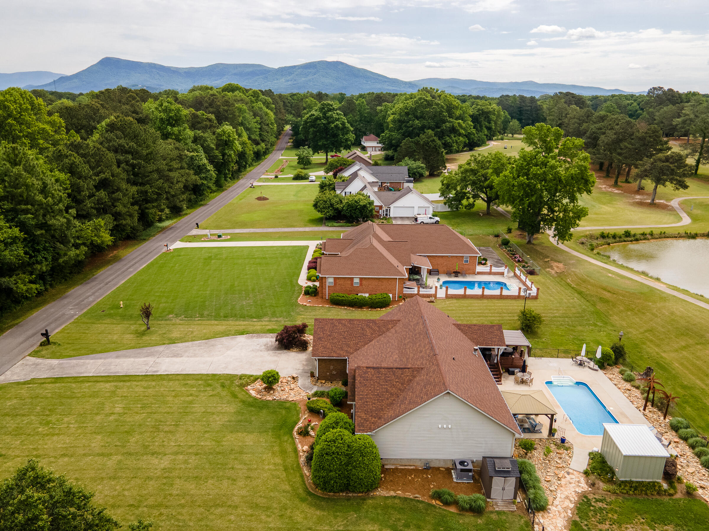 528 Magnolia Lane