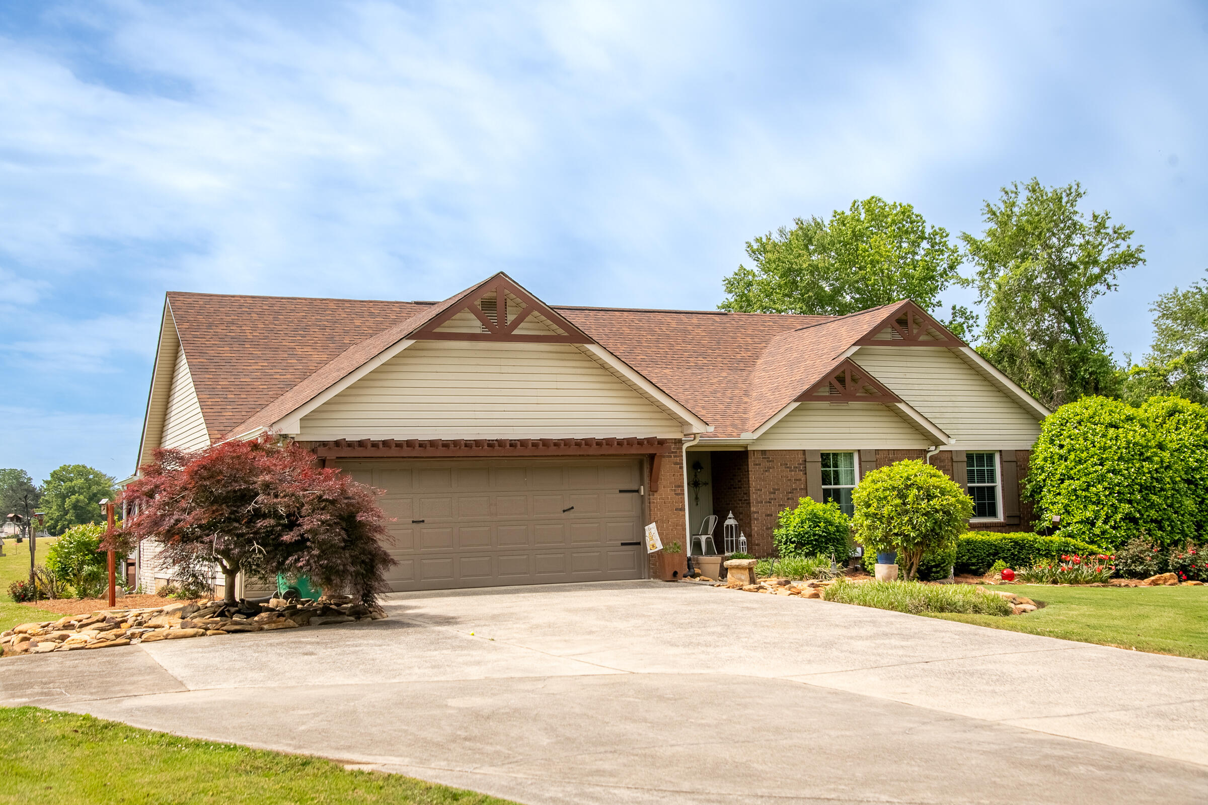 528 Magnolia Lane
