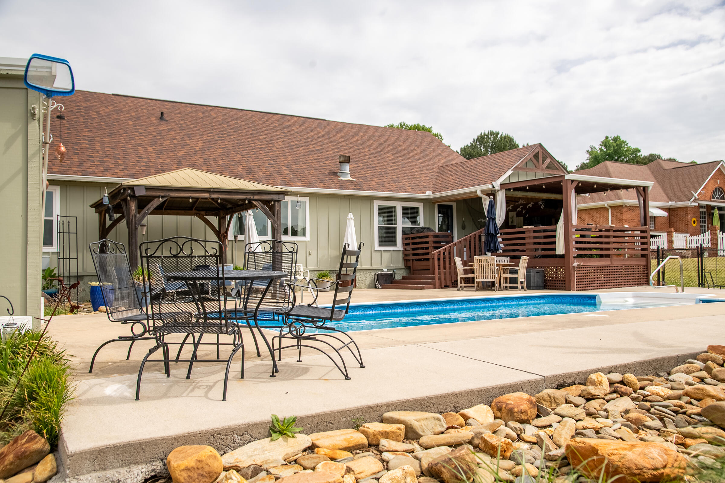 528 Magnolia Lane