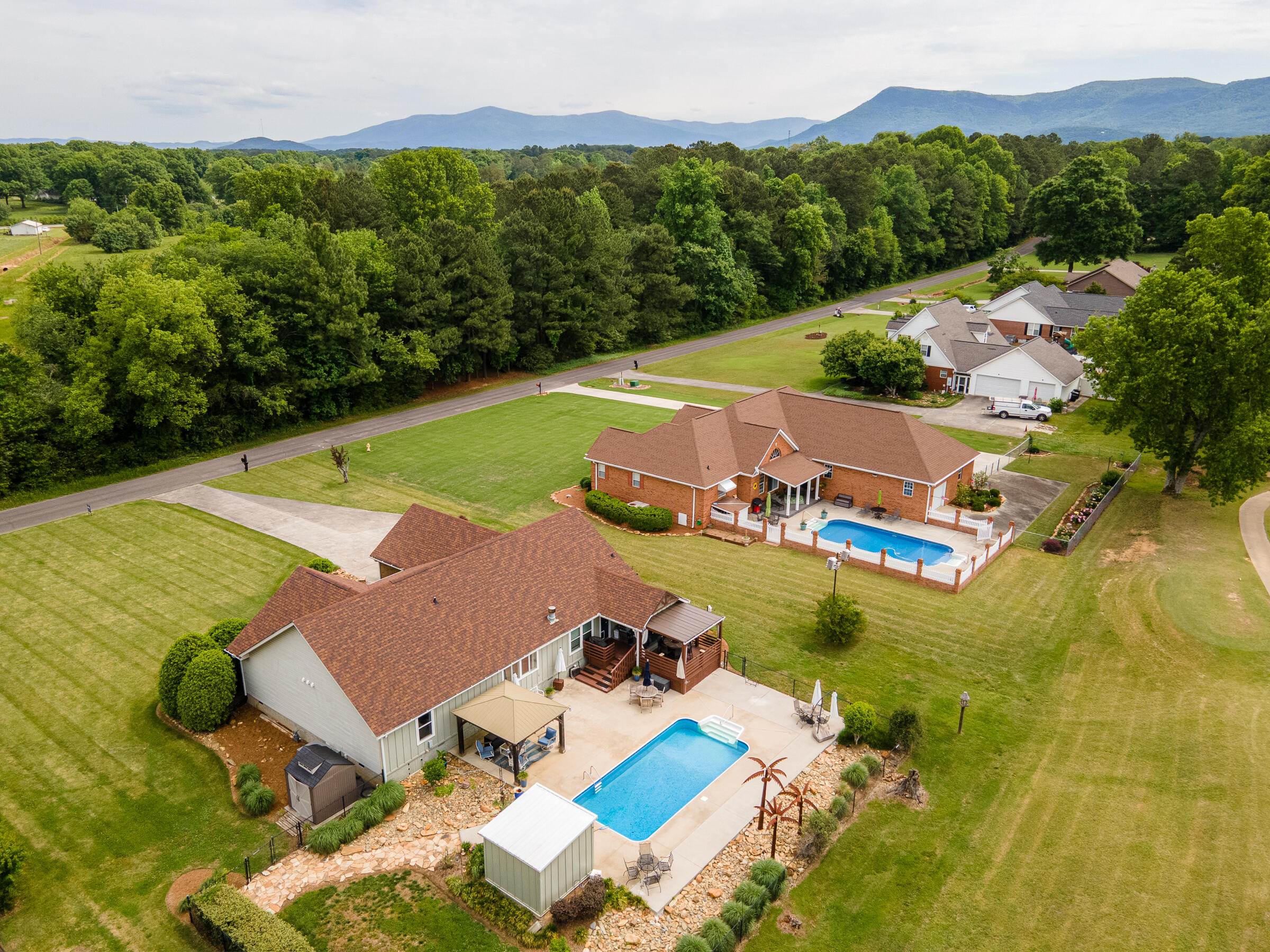 528 Magnolia Lane