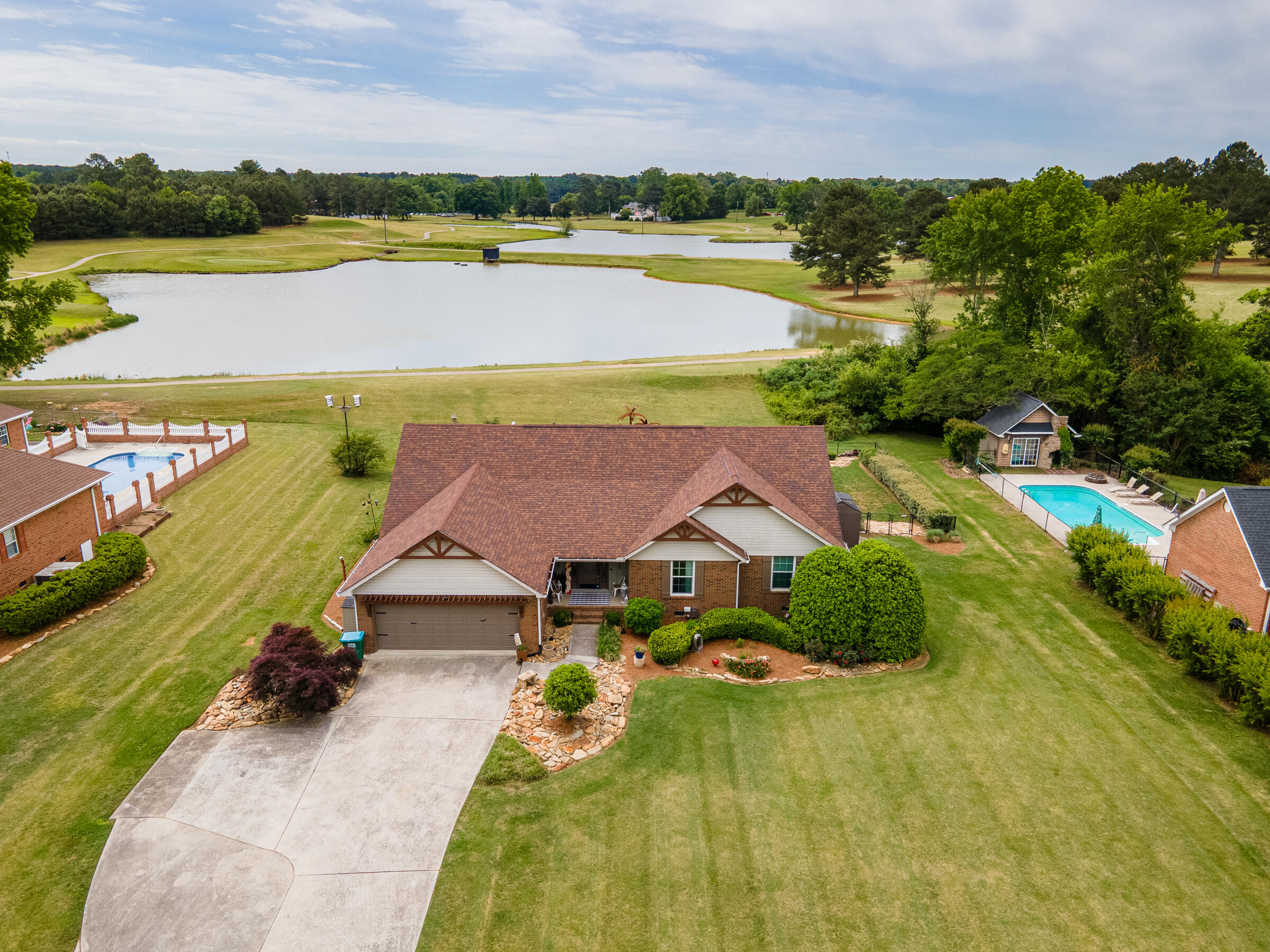 528 Magnolia Lane