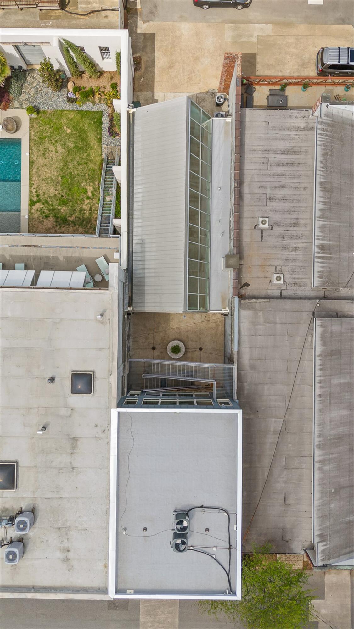 1405 Williams Street