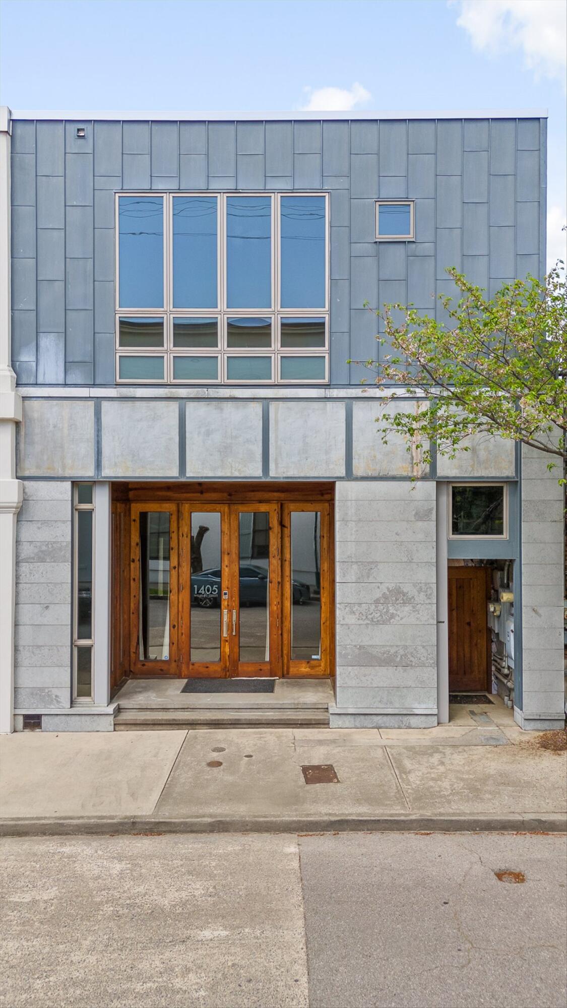 1405 Williams Street