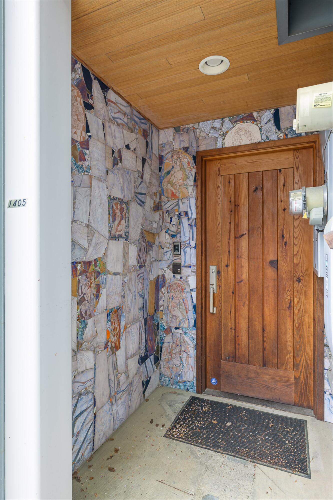 1405 Williams Street