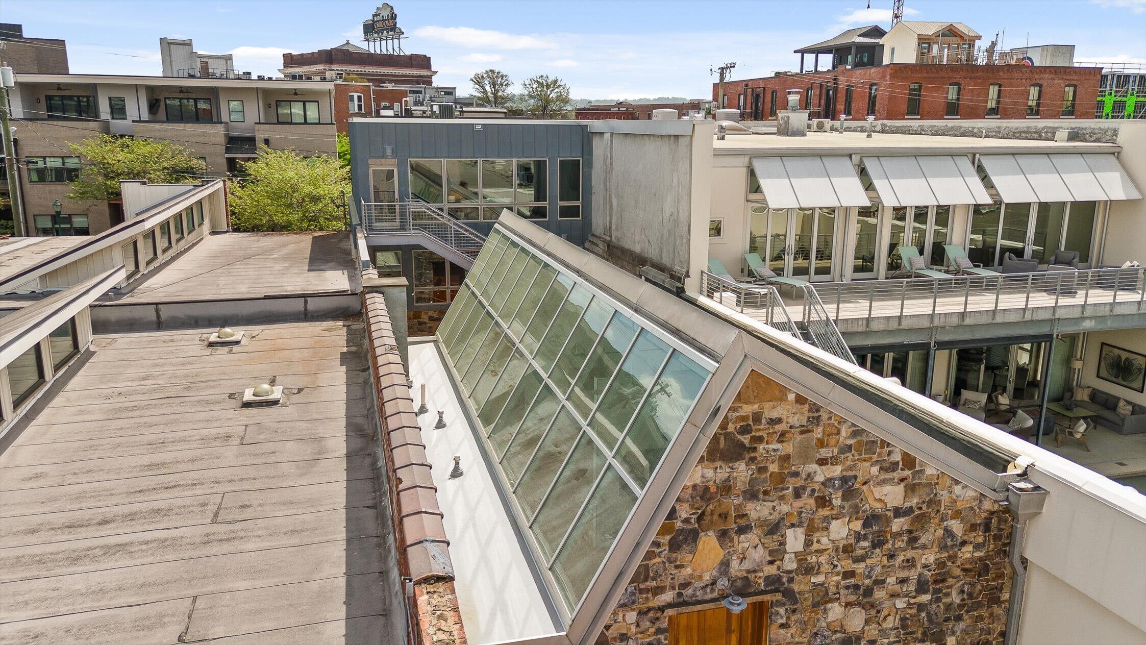 1405 Williams Street