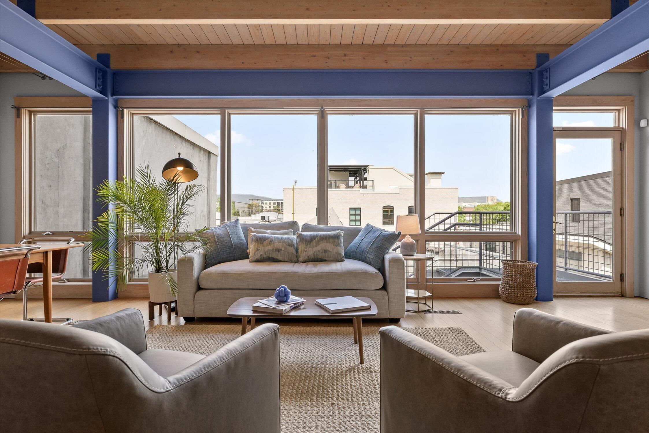 1405 Williams Street