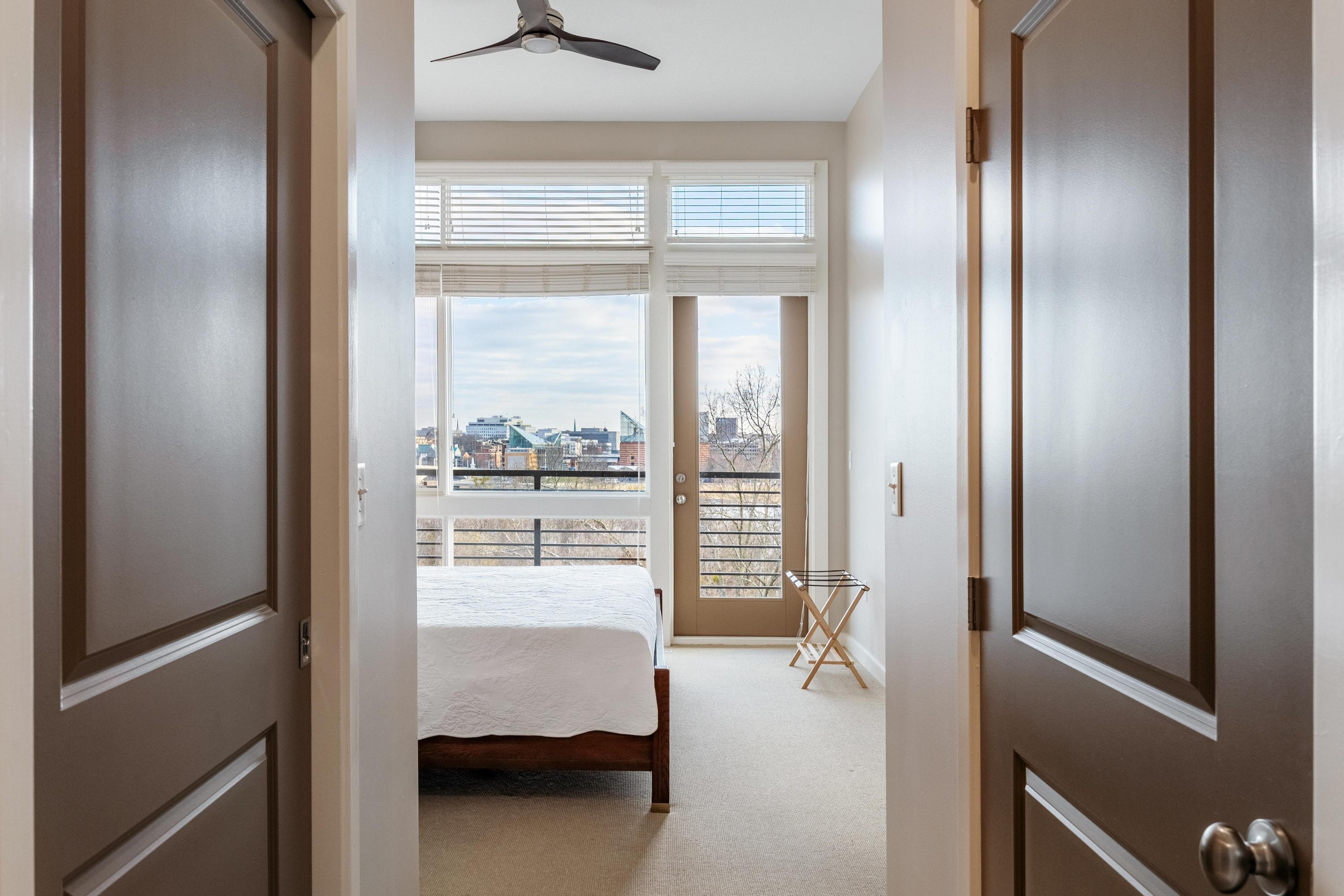 200 Manufacturers Road, 713