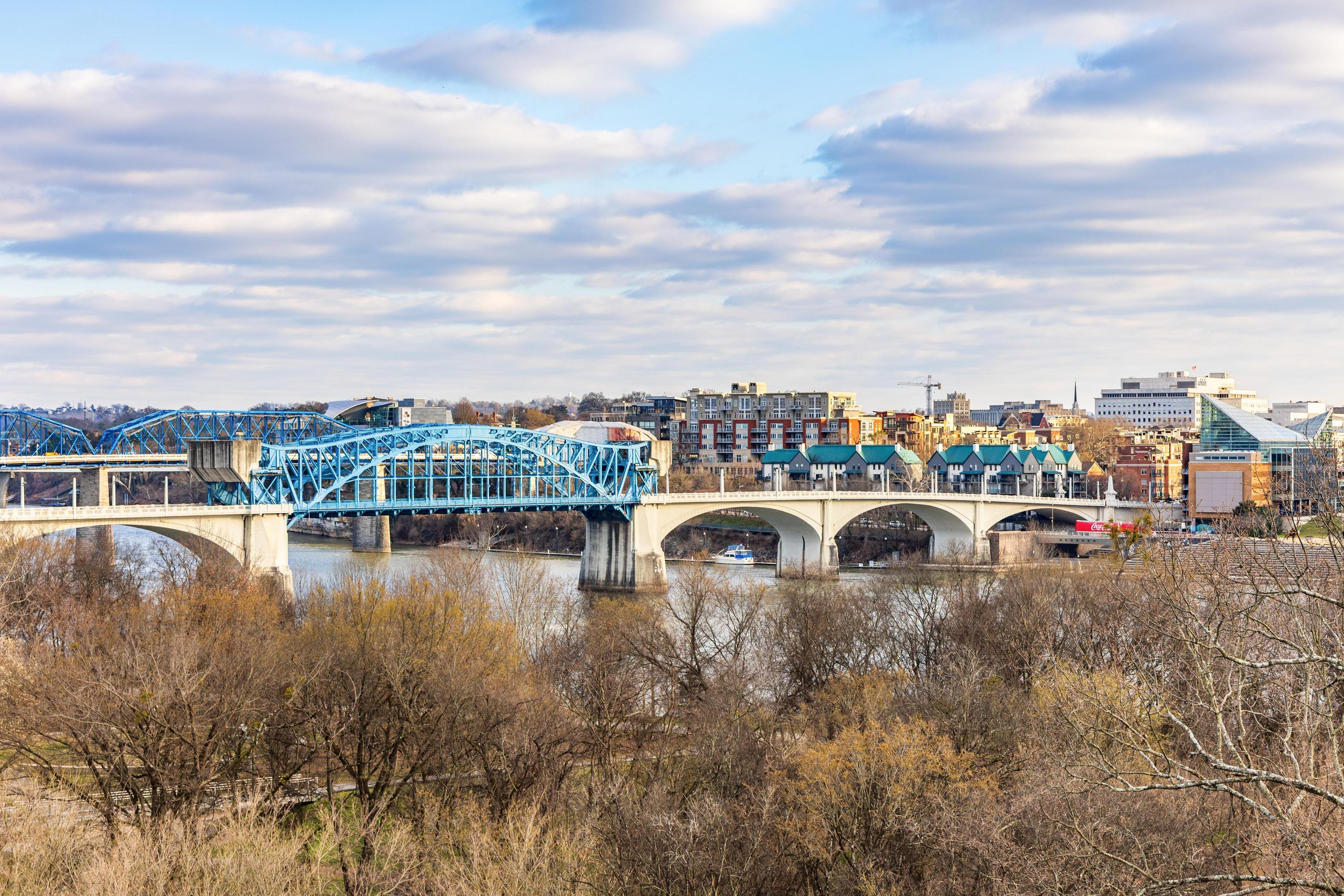 200 Manufacturers Road, 713