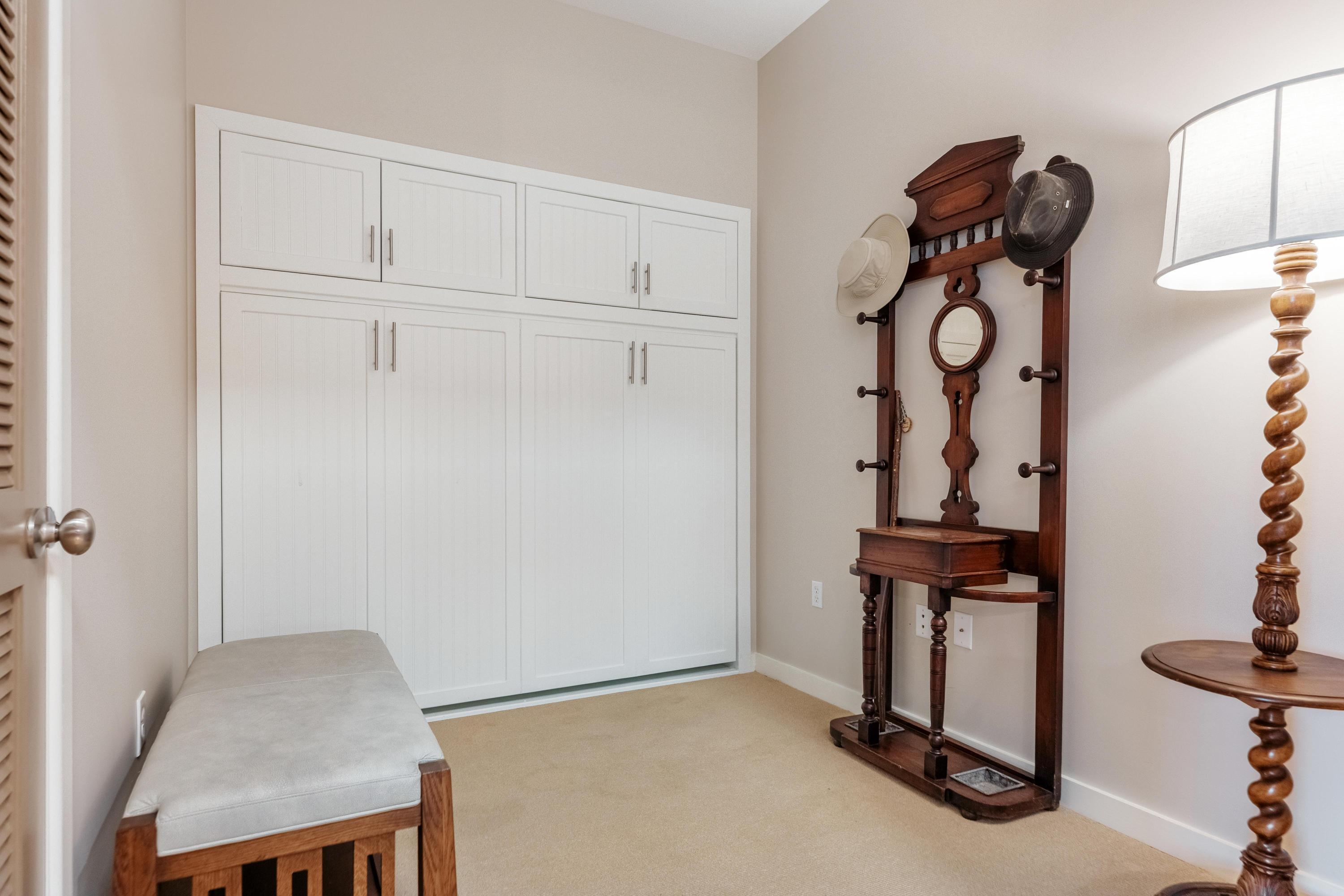 200 Manufacturers Road, 713