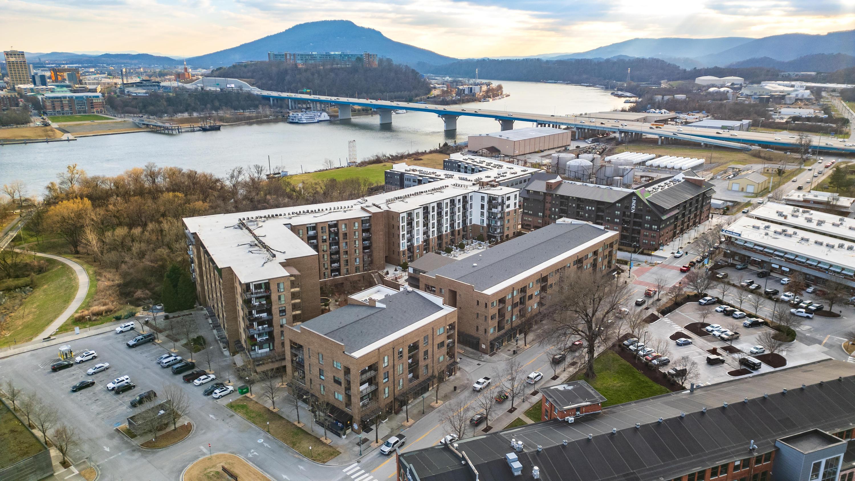 200 Manufacturers Road, 713