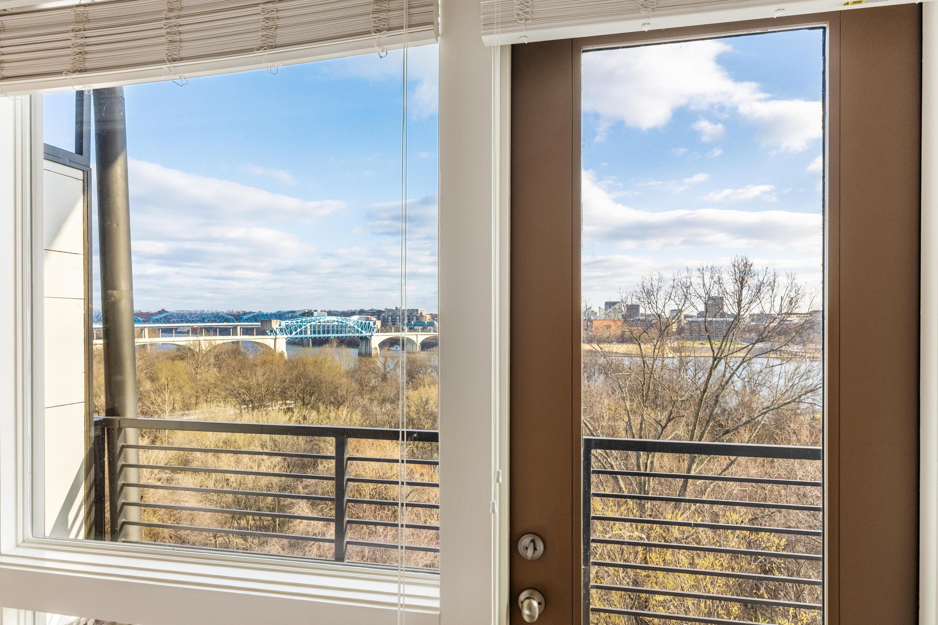 200 Manufacturers Road, 713