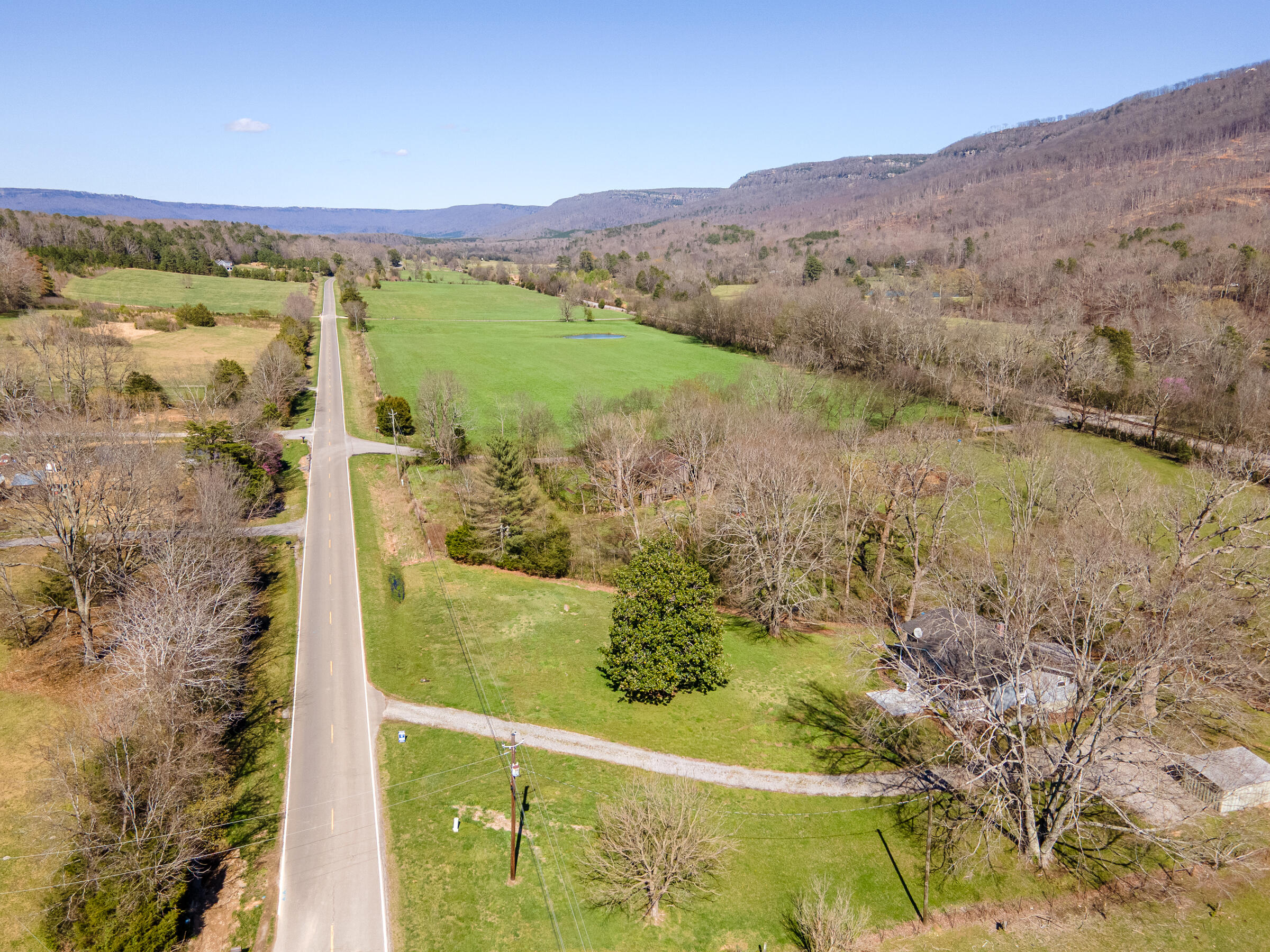 4243 Cloverdale Road