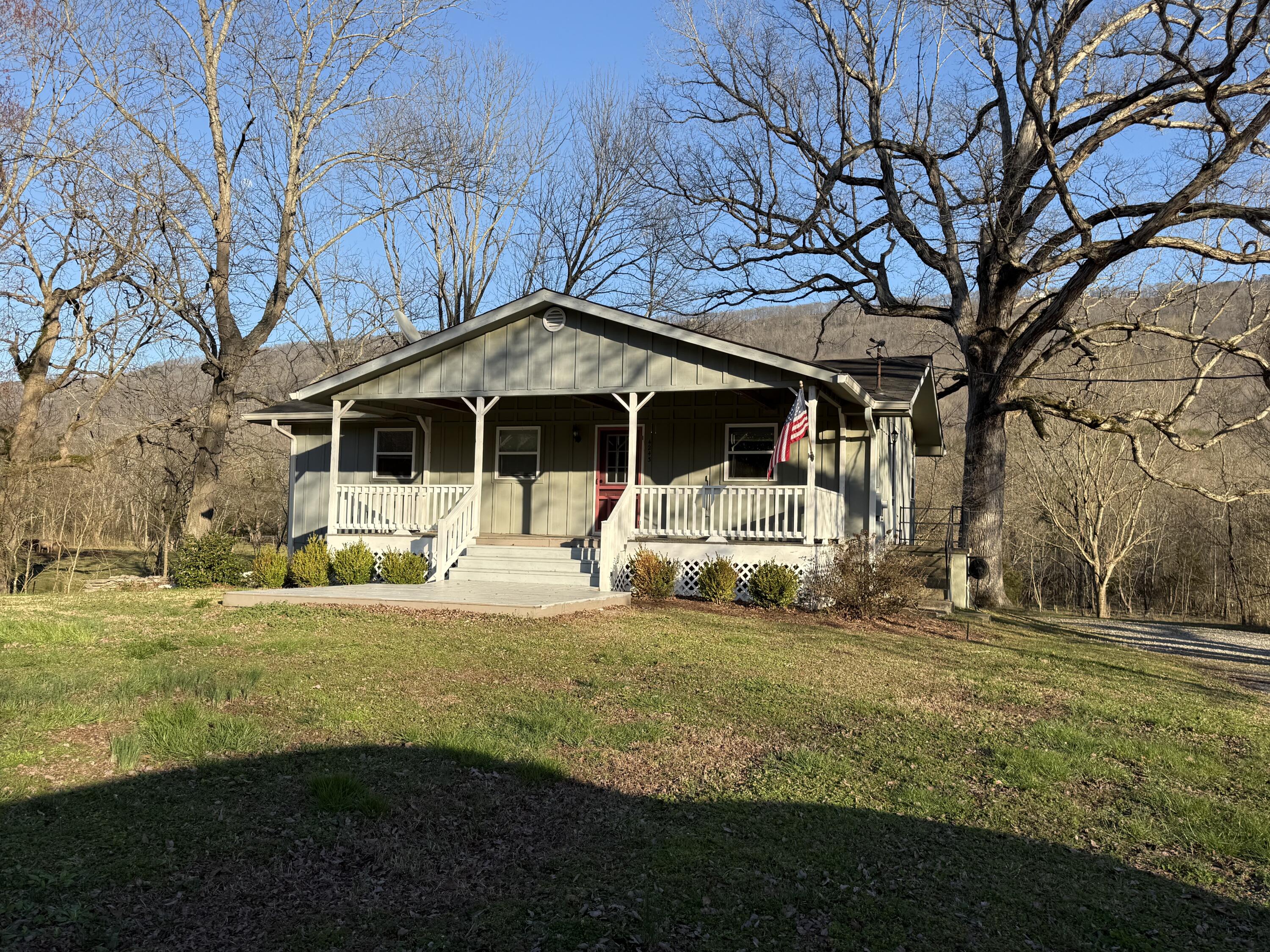 4243 Cloverdale Road