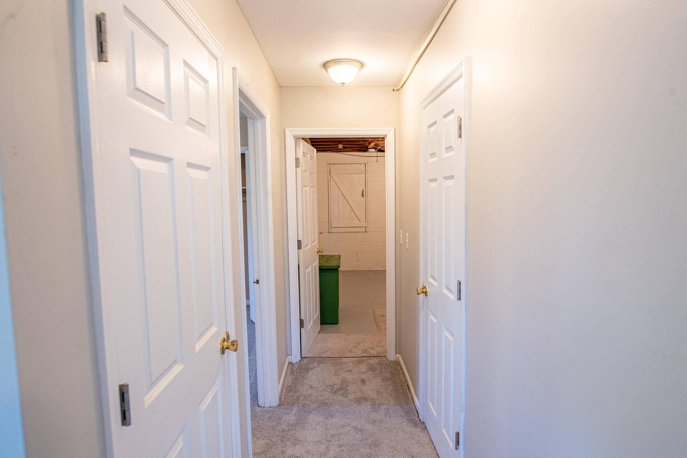 4243 Cloverdale Road