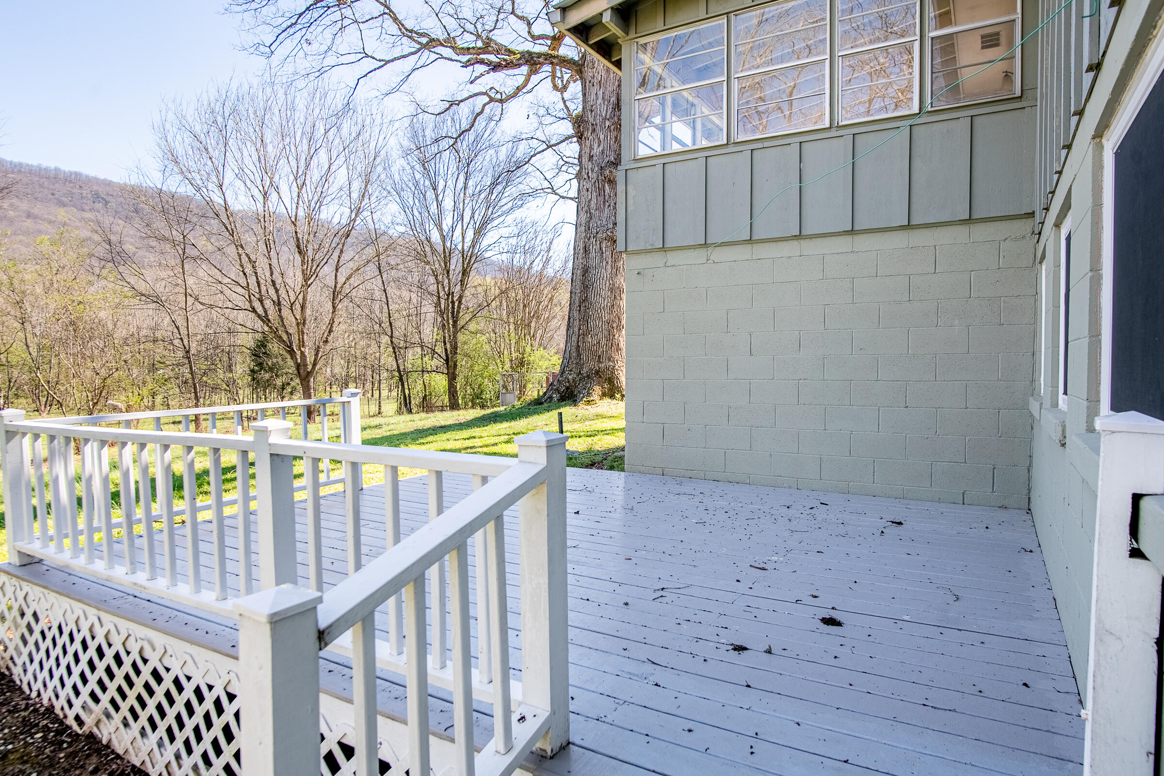 4243 Cloverdale Road