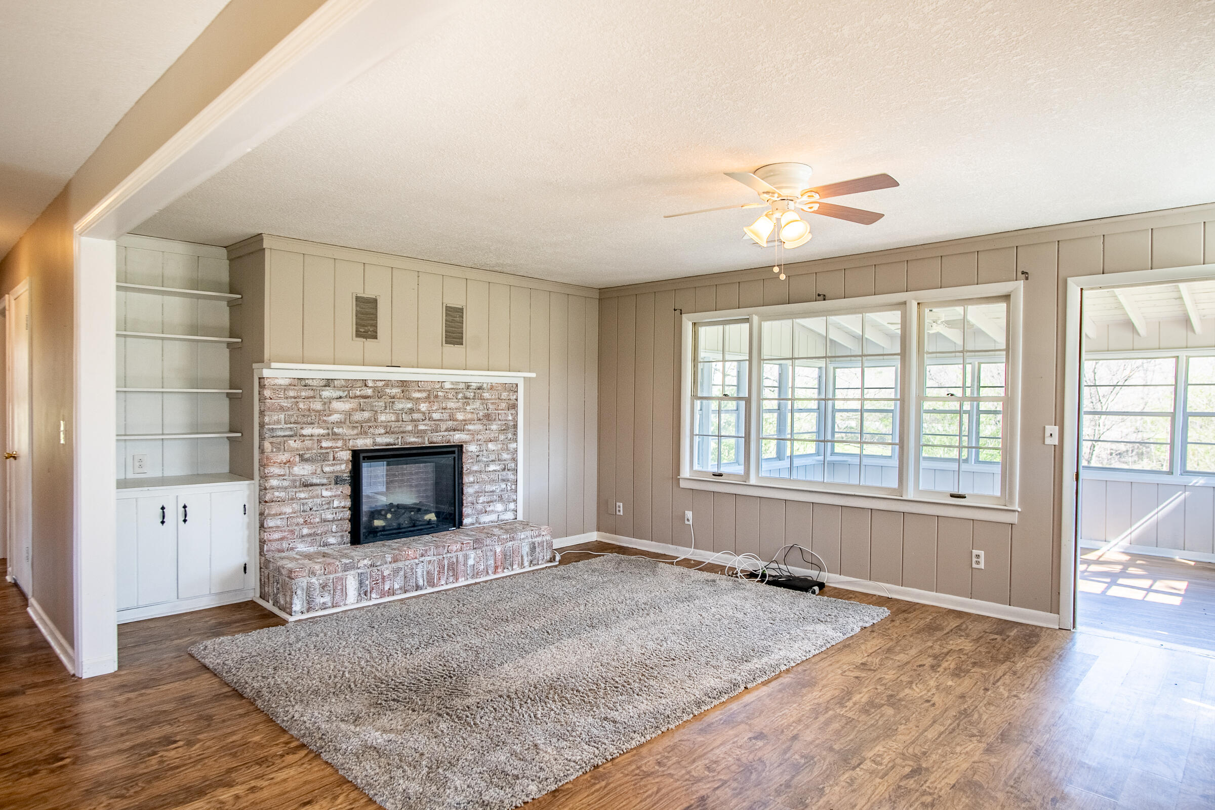 4243 Cloverdale Road