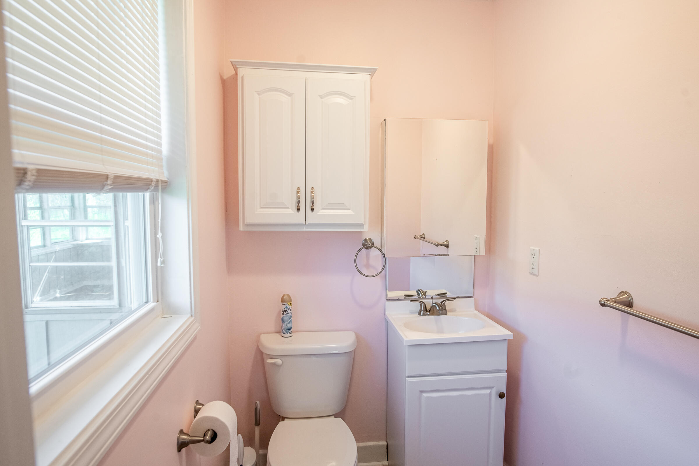 4243 Cloverdale Road