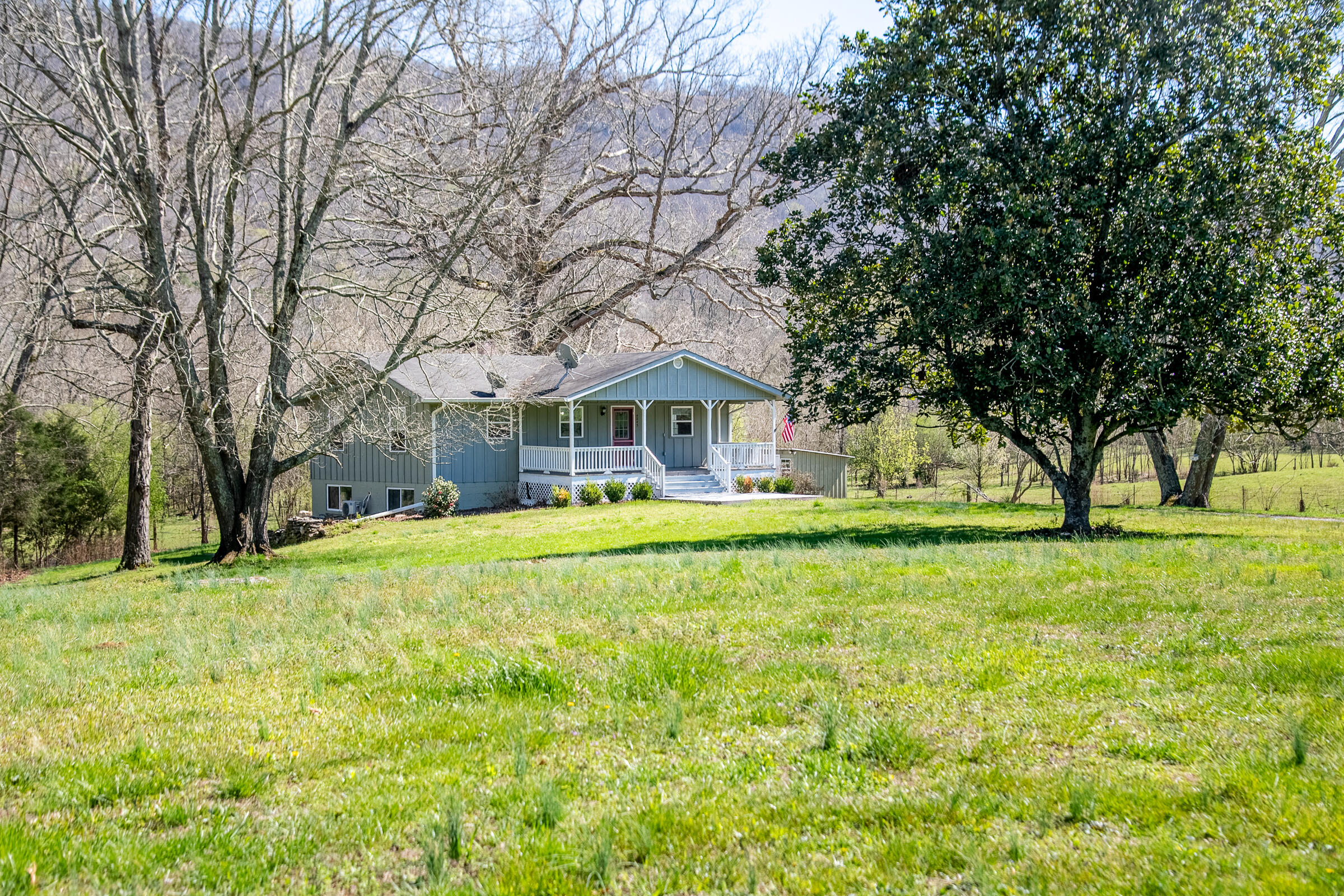 4243 Cloverdale Road