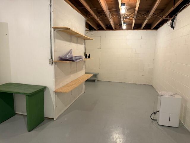 4243 Cloverdale Road