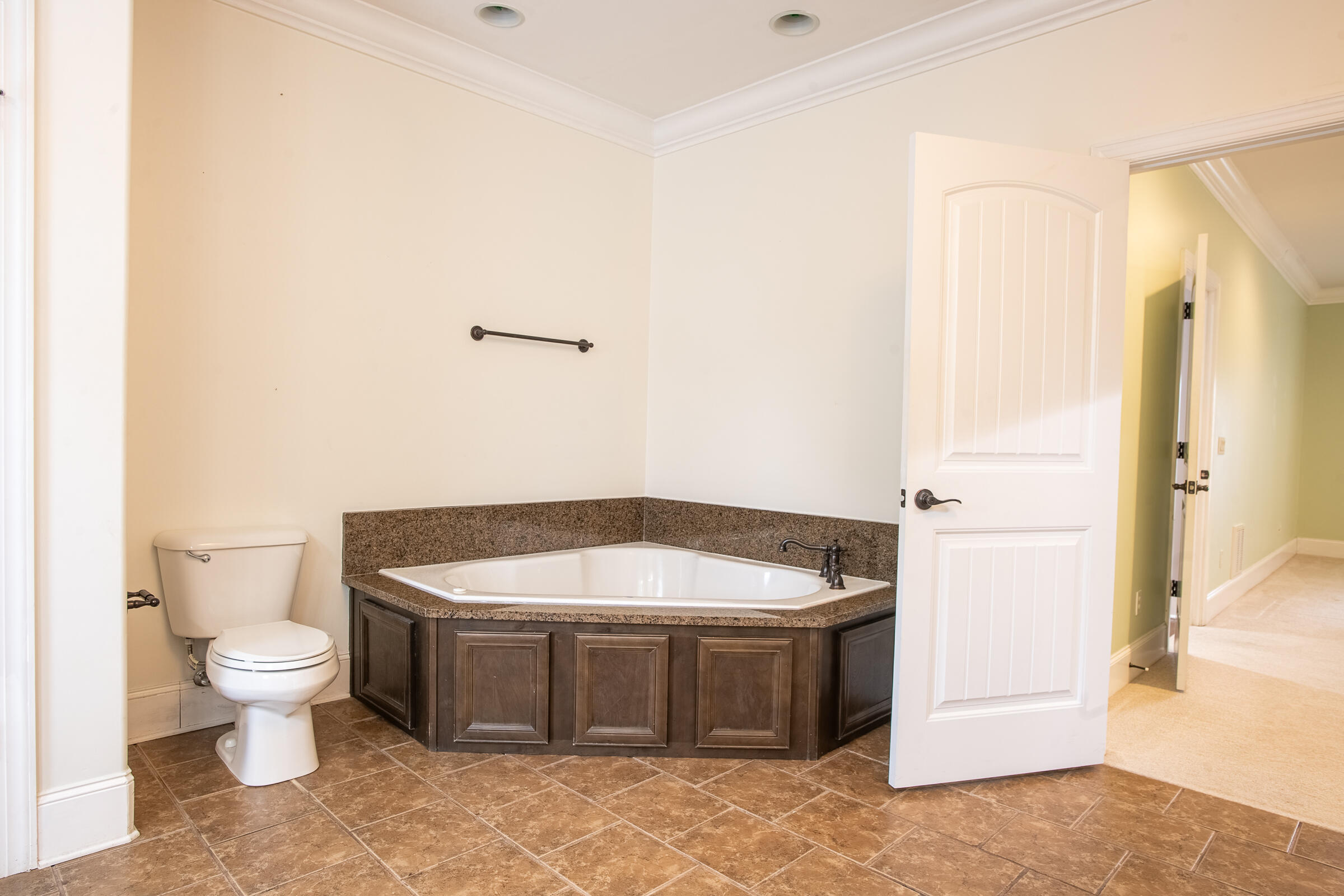 7424 Miss Madison Way