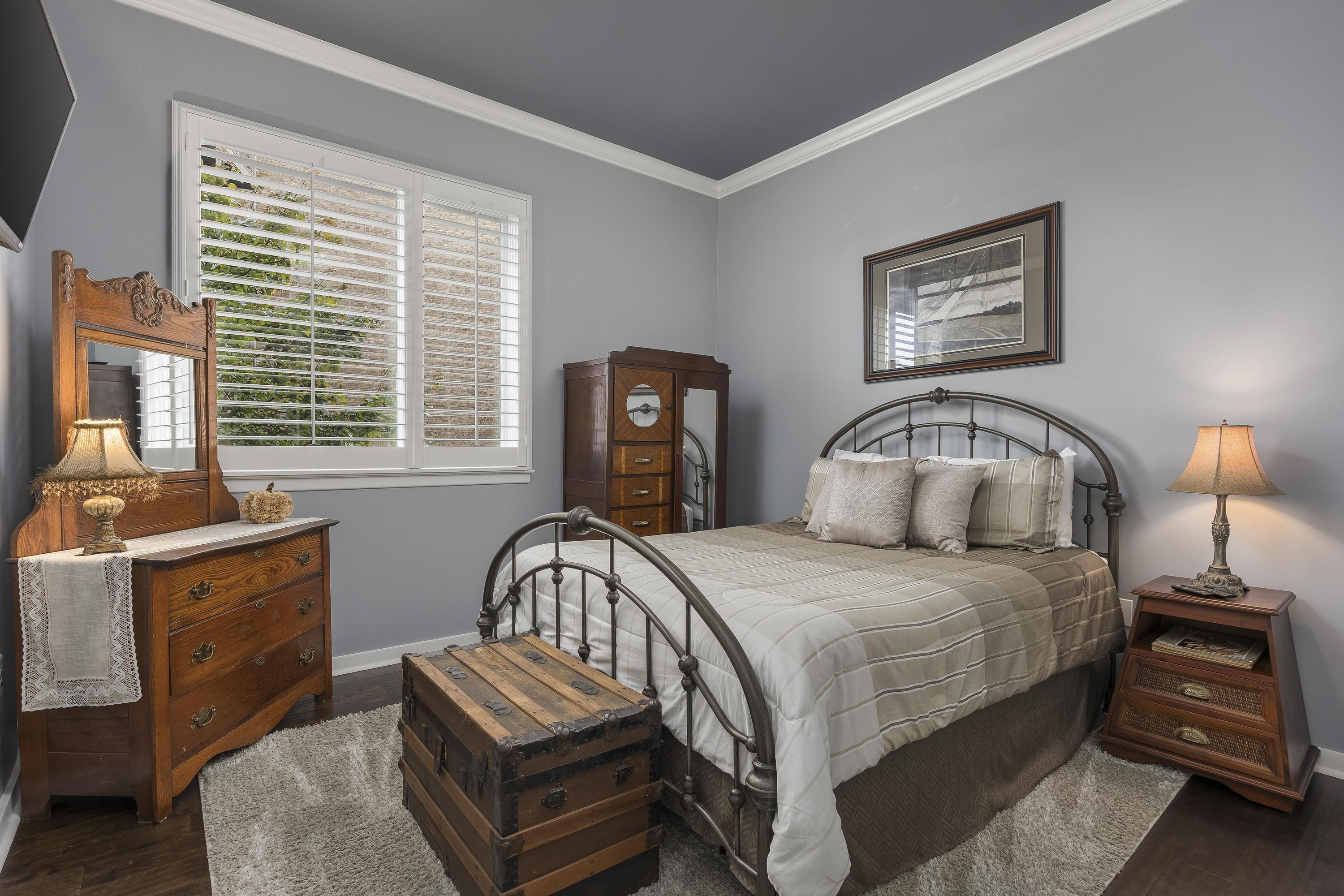 200 Manufacturers Road, Apt 348