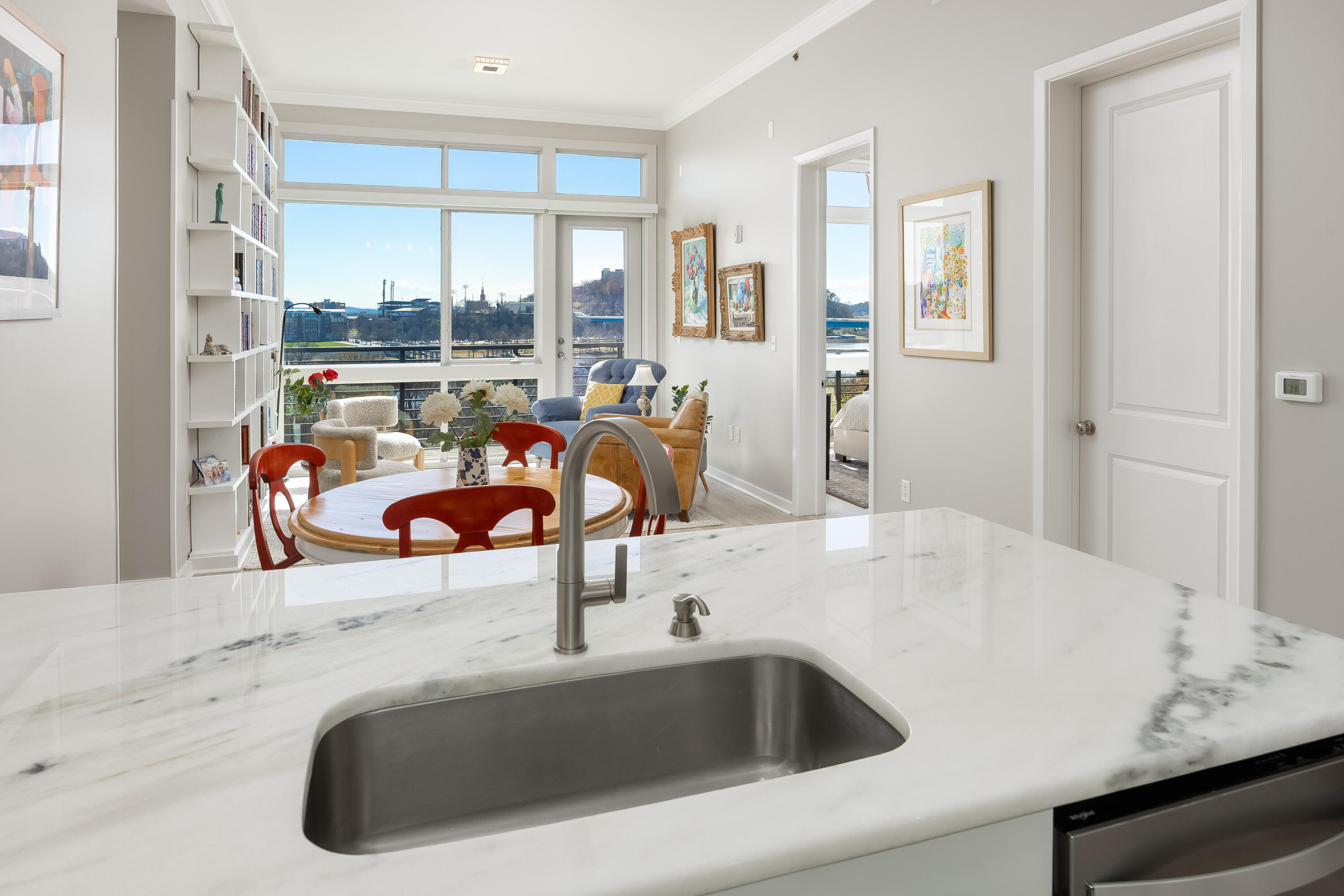 200 Manufacturers Road, Apt 707