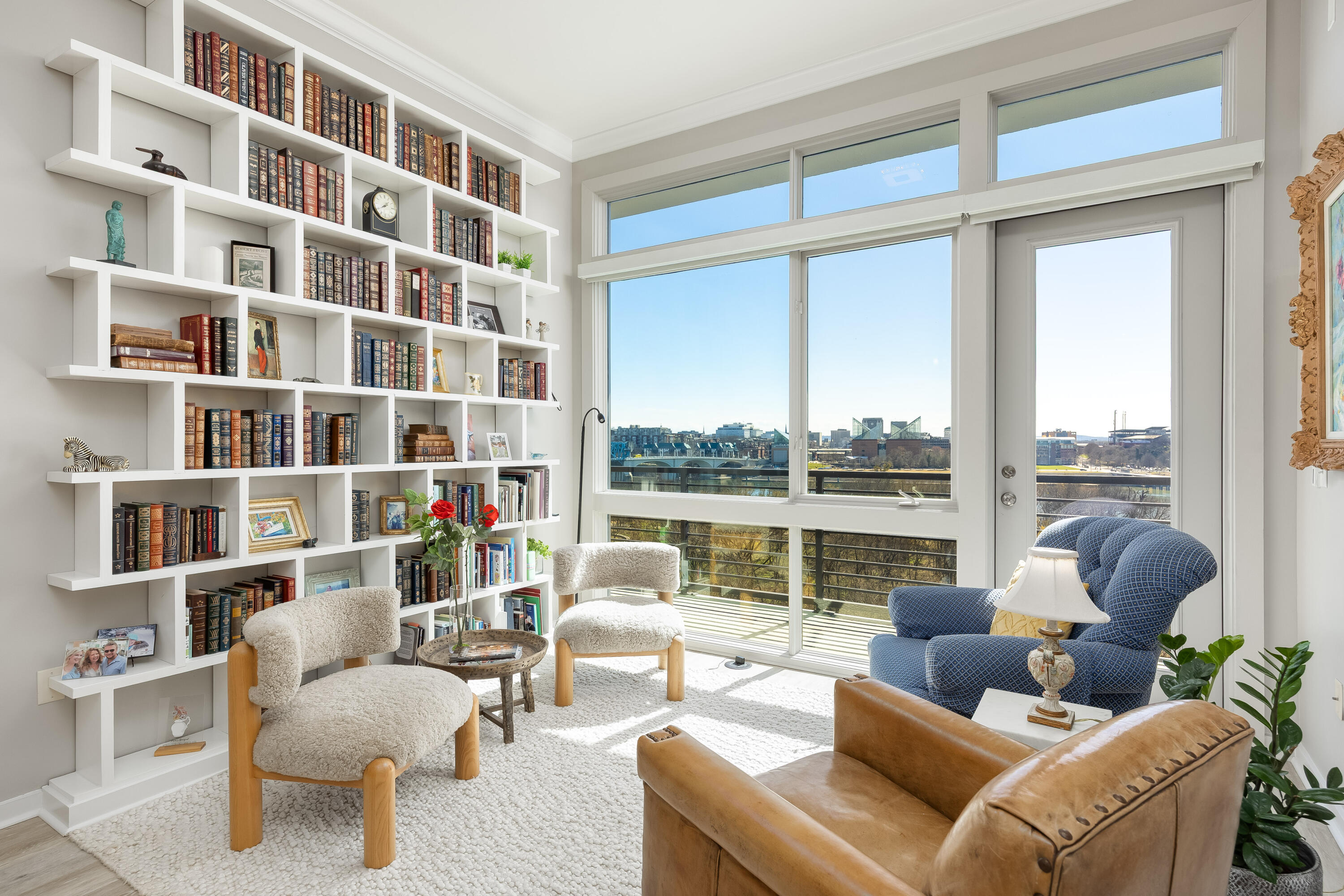 200 Manufacturers Road, Apt 707