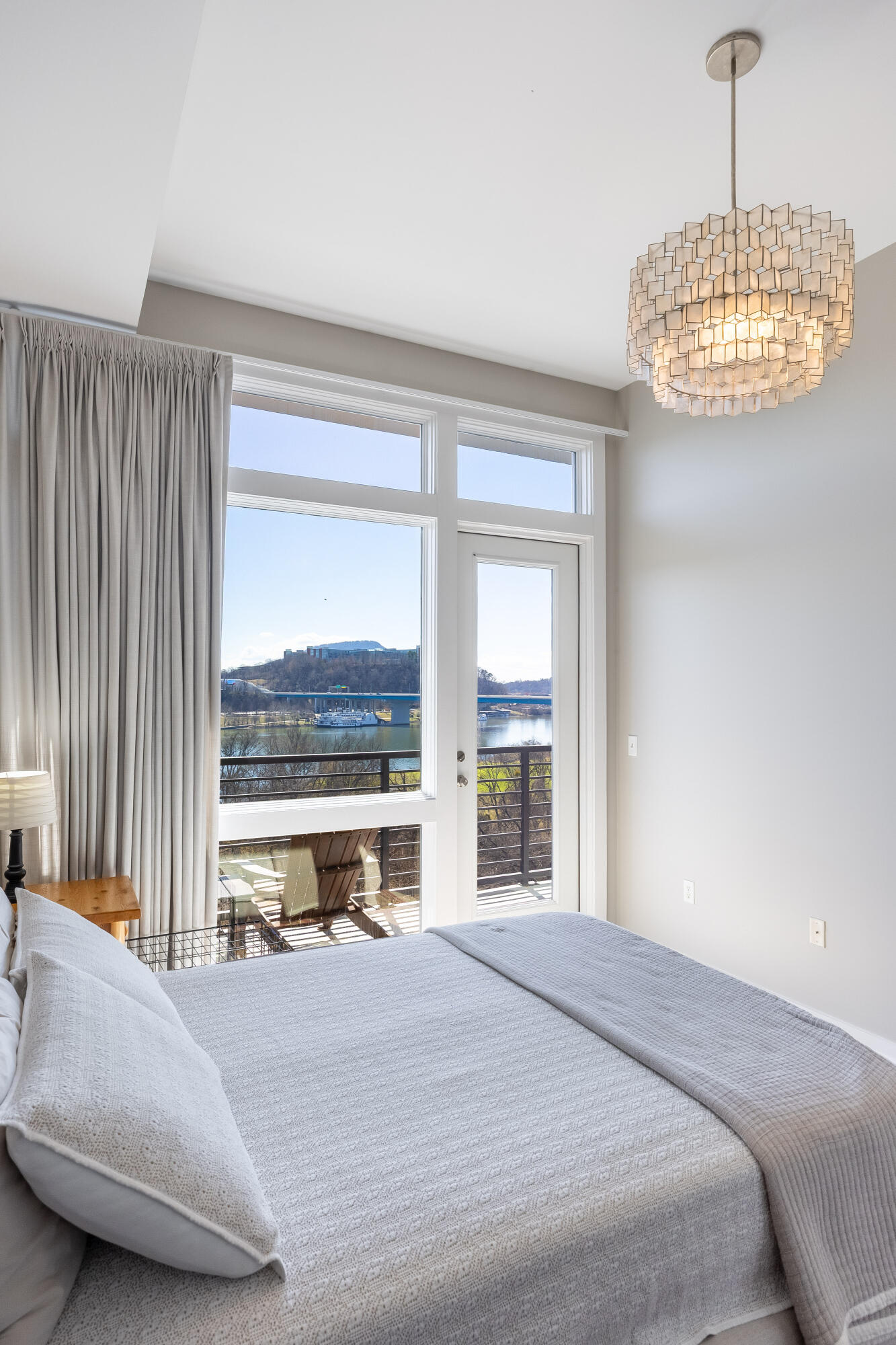 200 Manufacturers Road, Apt 707