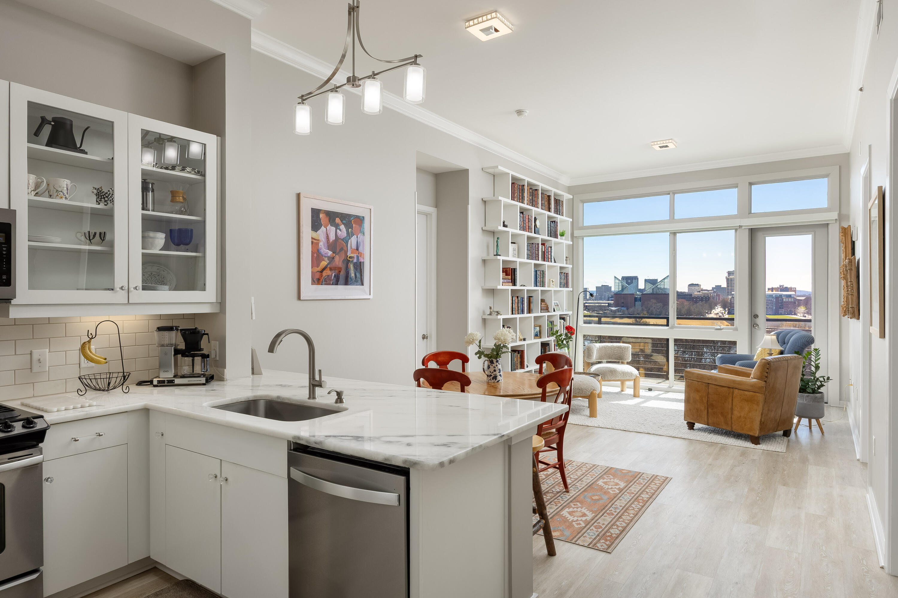 200 Manufacturers Road, Apt 707