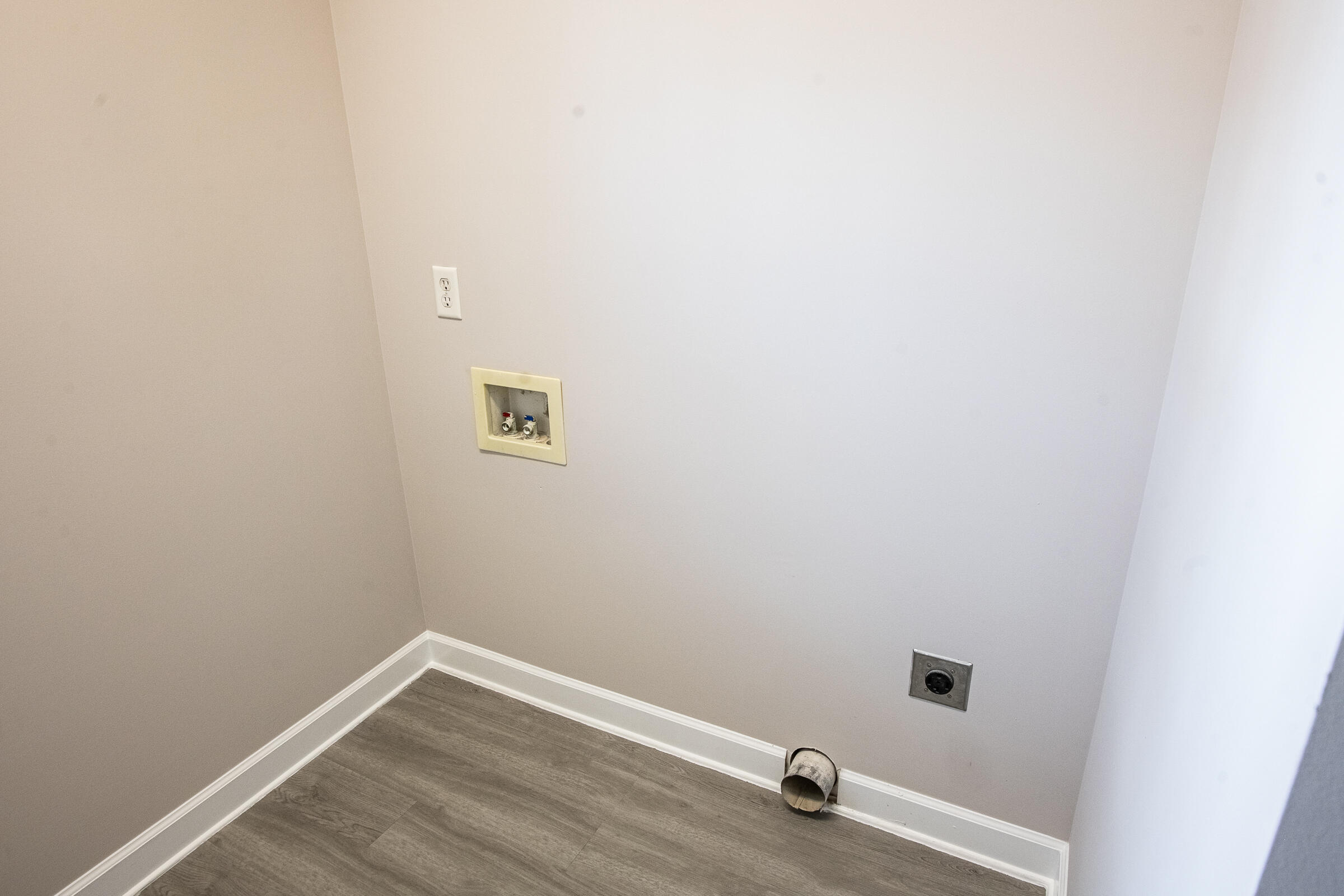 8706 Flowerdale Drive