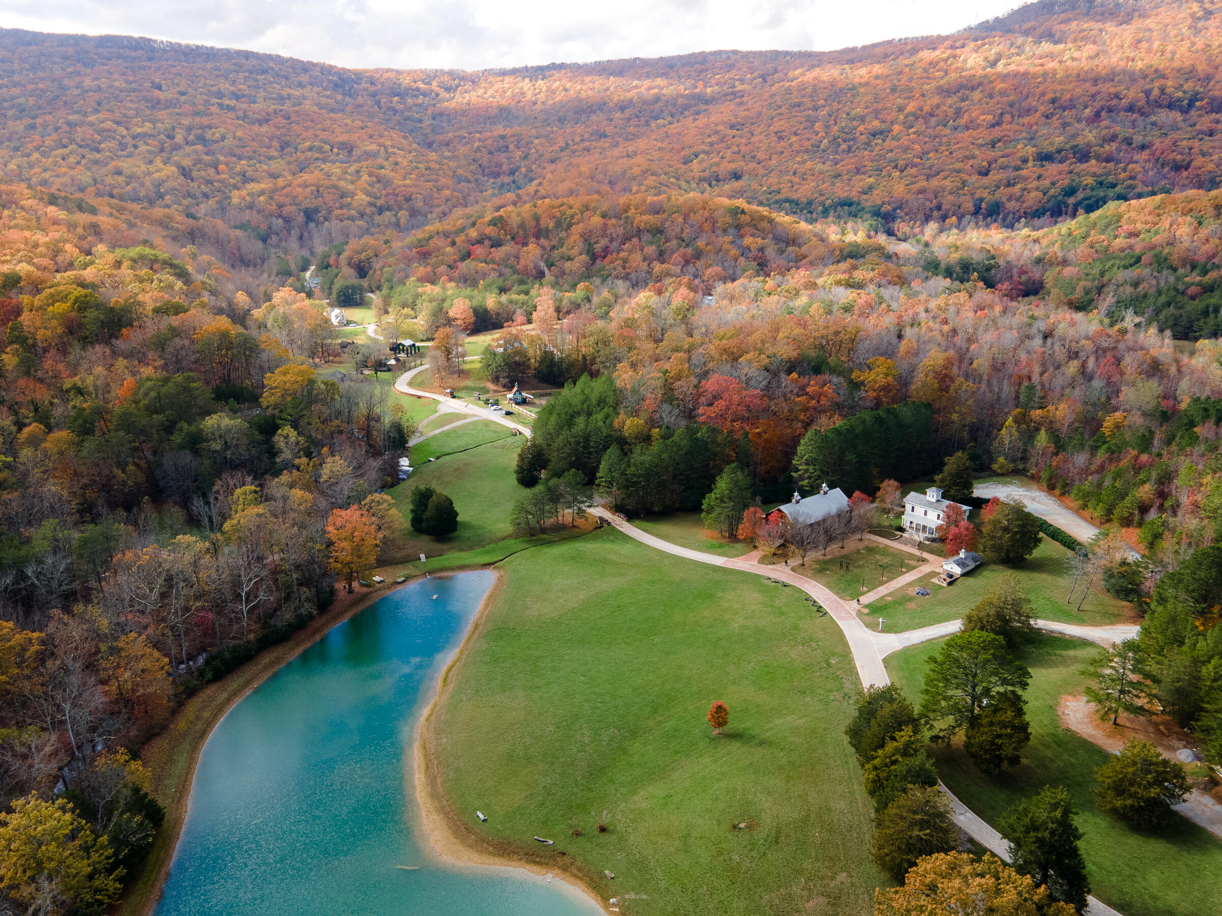 45 Valley Rim Drive, 45