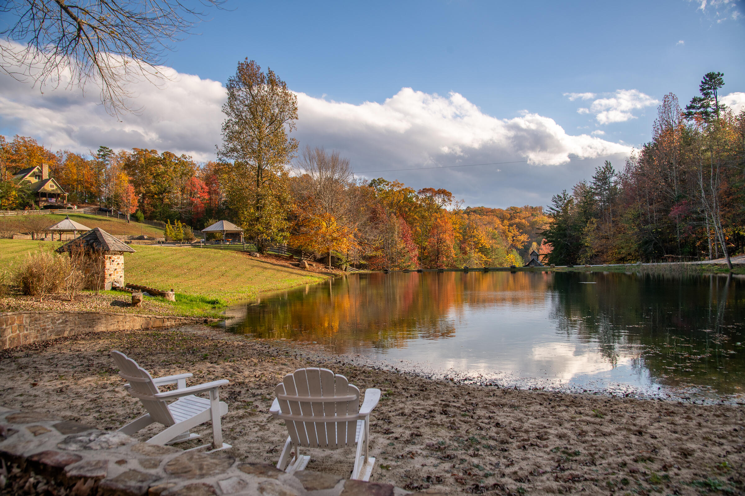 45 Valley Rim Drive, 45